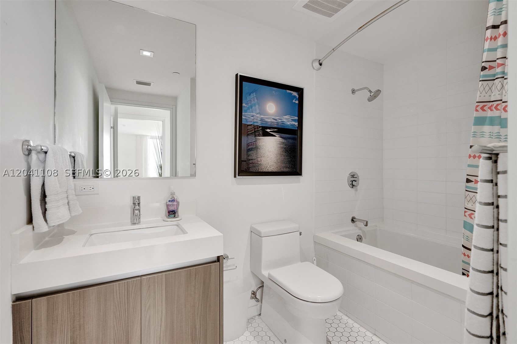 401 N Birch Rd 715 Property Photo 15