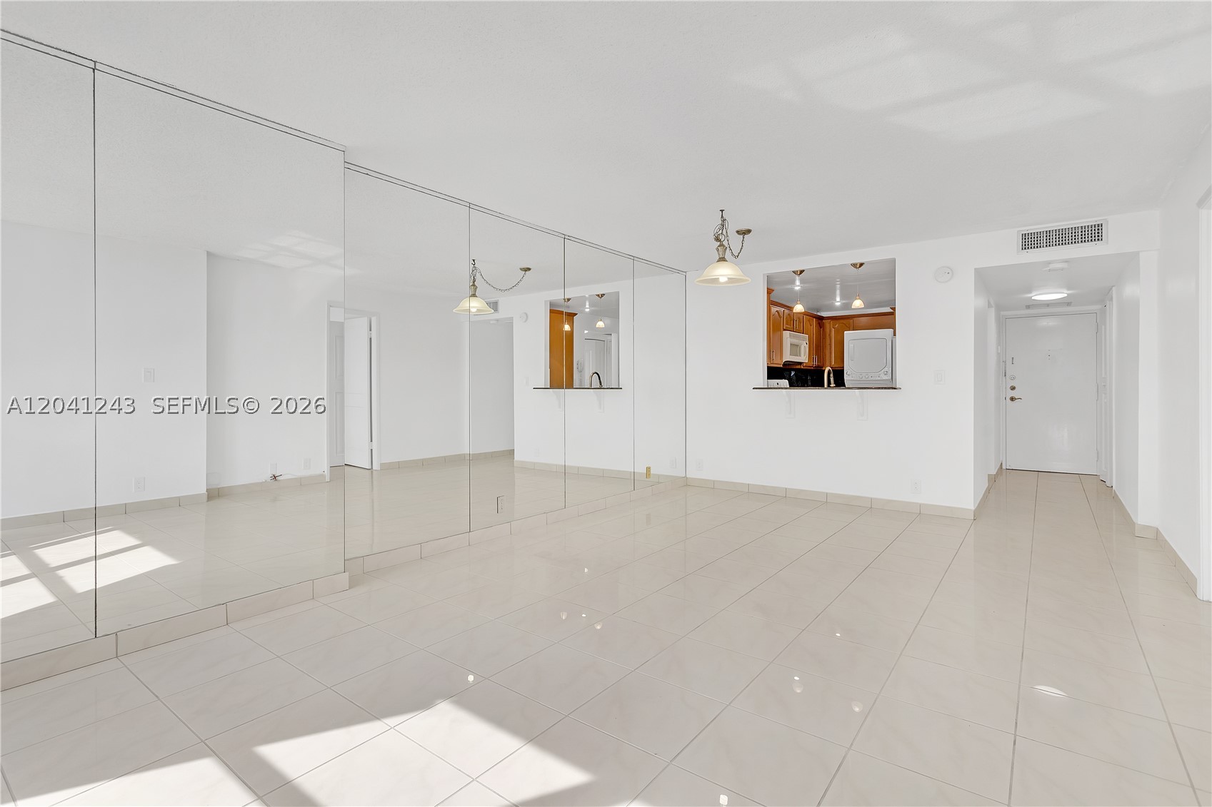 1865 Brickell Ave A805 Property Photo 4