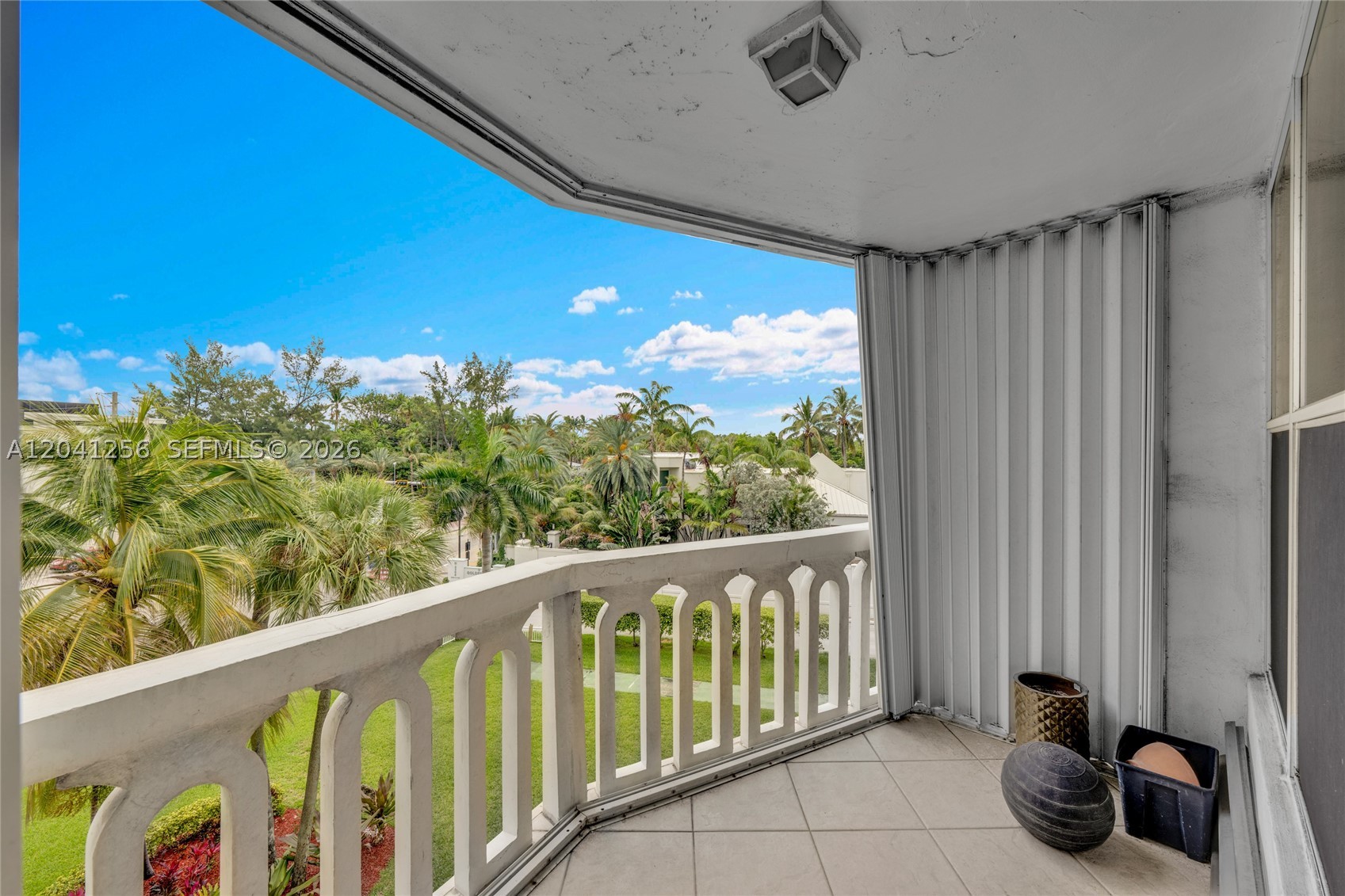 3199 S Ocean Dr 402 Property Photo 1