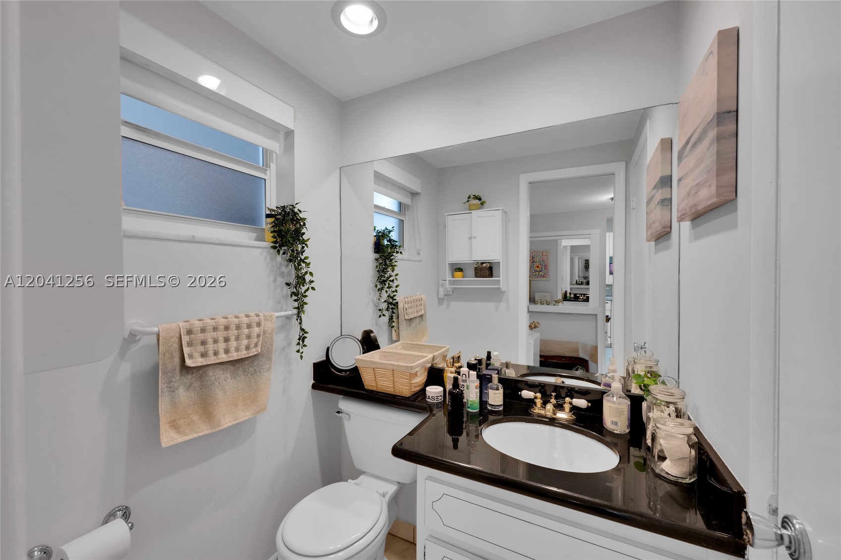 3199 S Ocean Dr 402 Property Photo 11