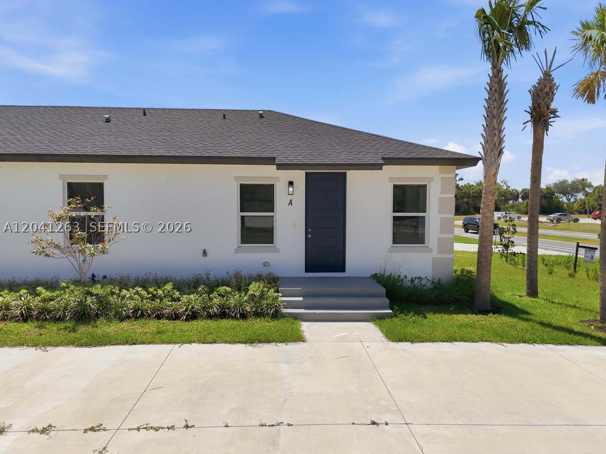 195 Rotonda Blvd W A Property Photo 1