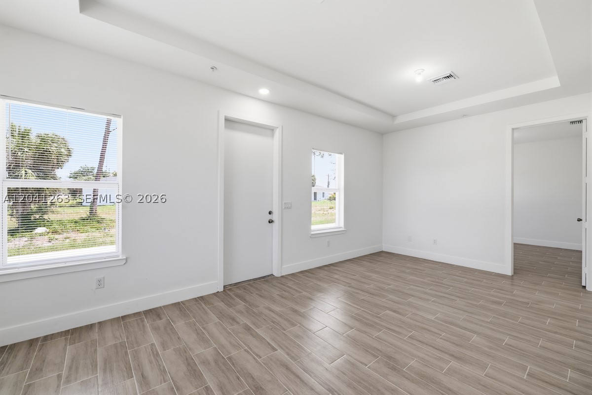 195 Rotonda Blvd W A Property Photo 5