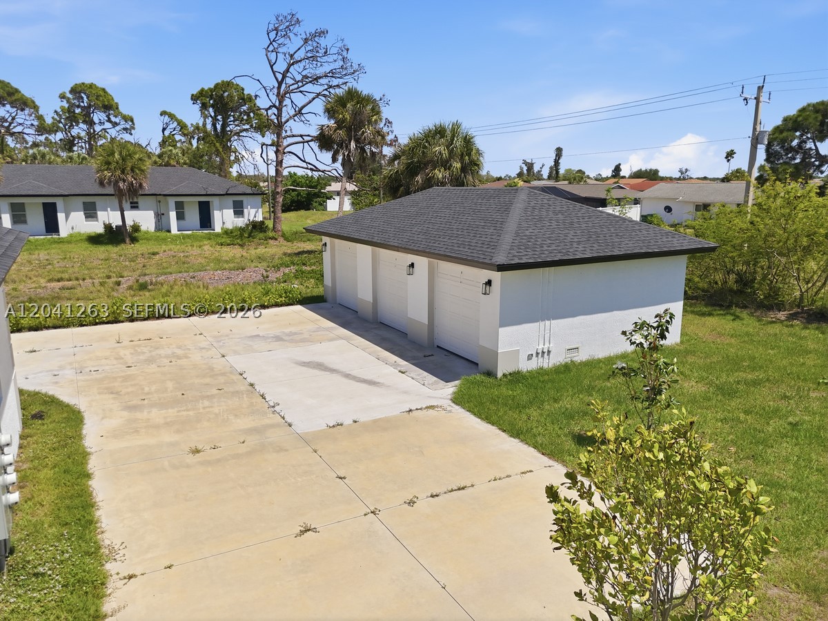 195 Rotonda Blvd W A Property Photo 15