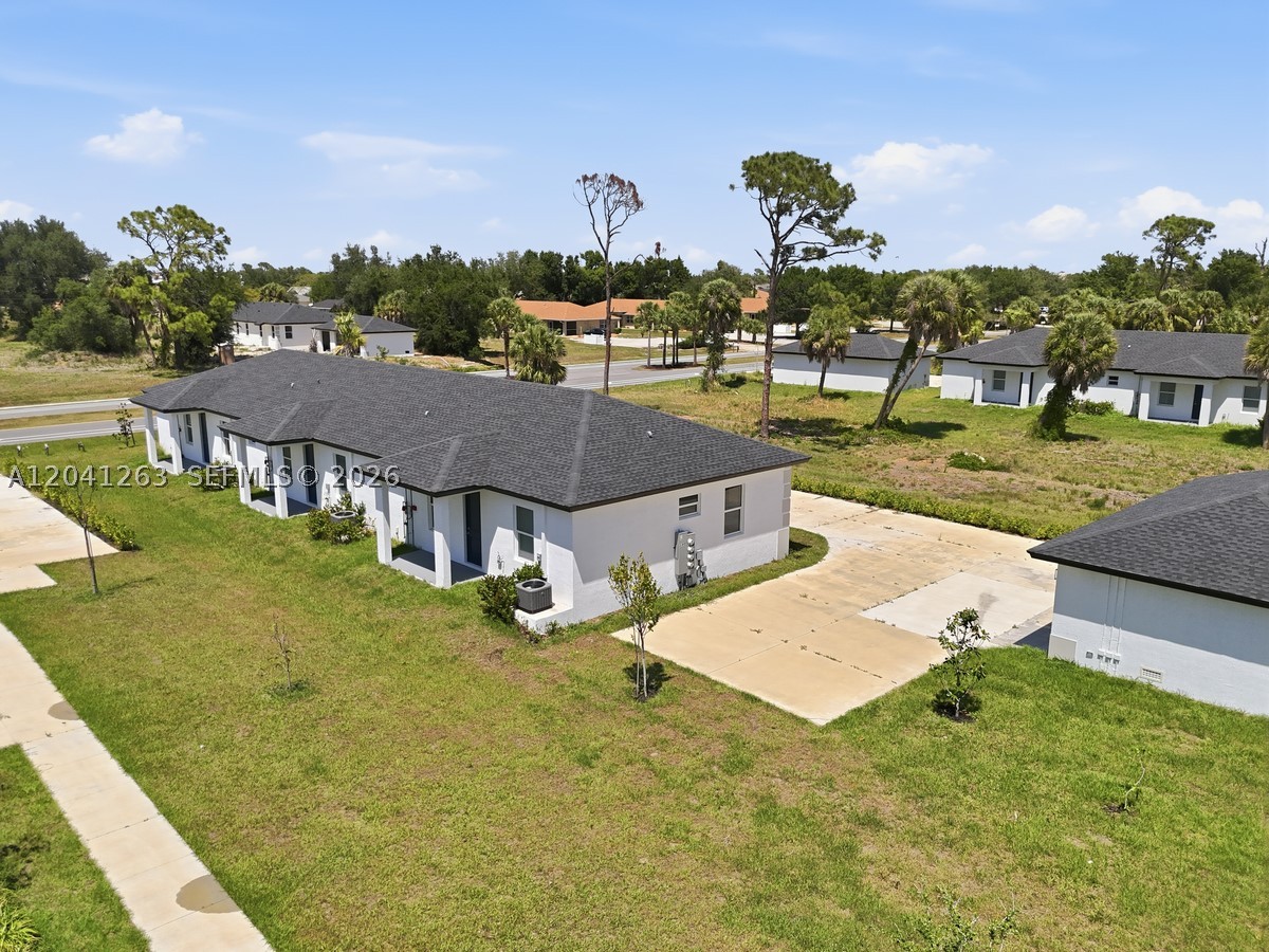195 Rotonda Blvd W A Property Photo 16