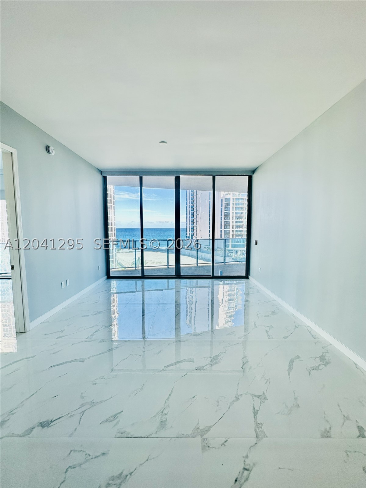 17550 Collins Ave 803 Property Photo 5