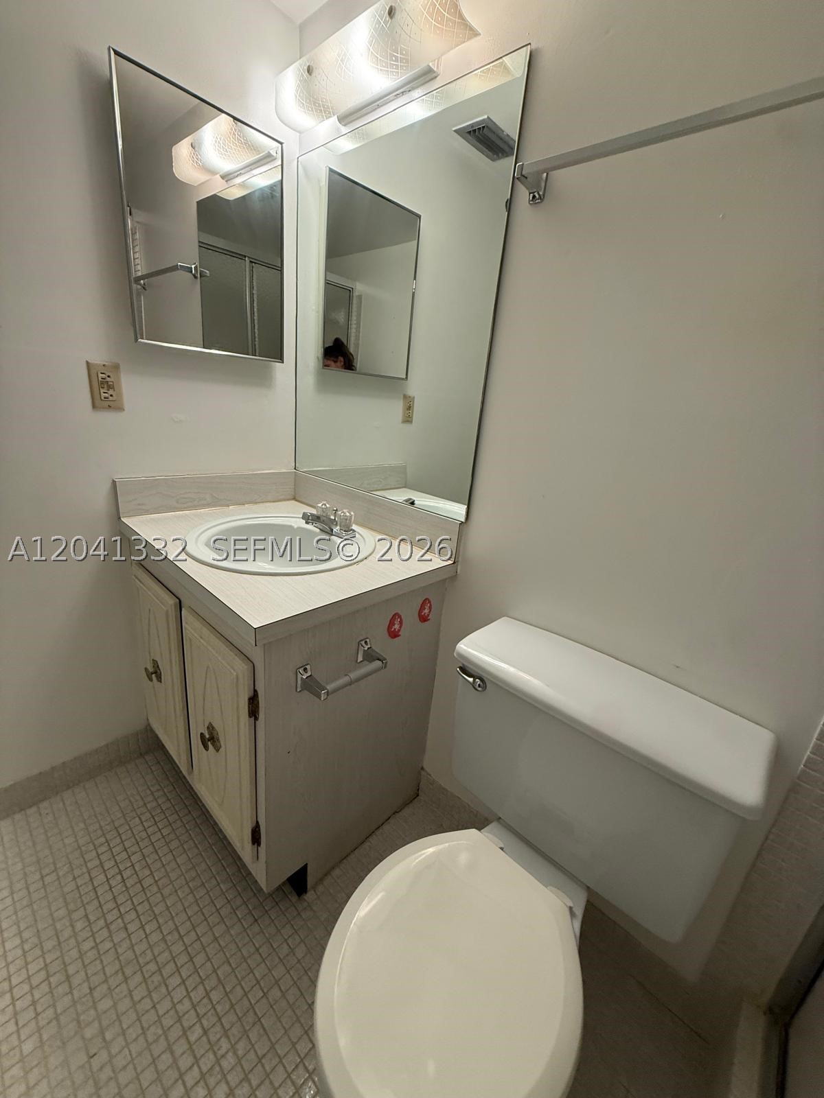 20 Abbey Ln 101 Property Photo 22