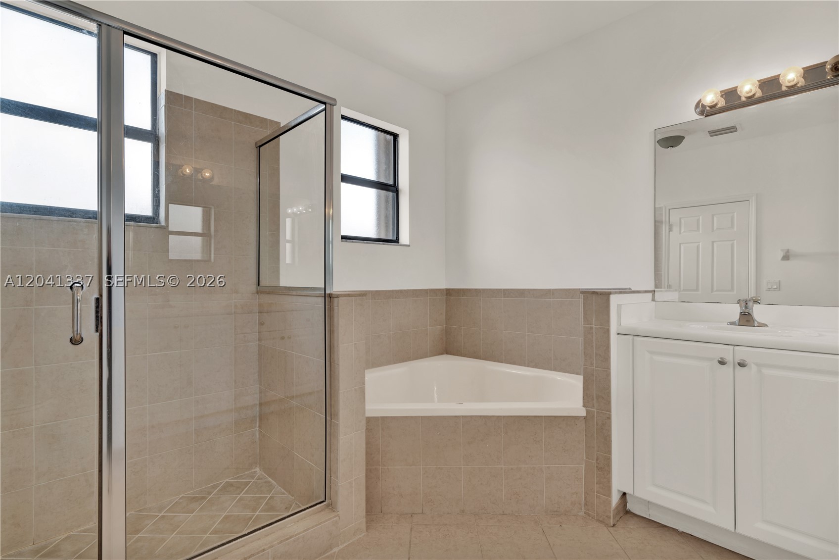 11485 Sw 236th Ln 11485 Property Photo 16