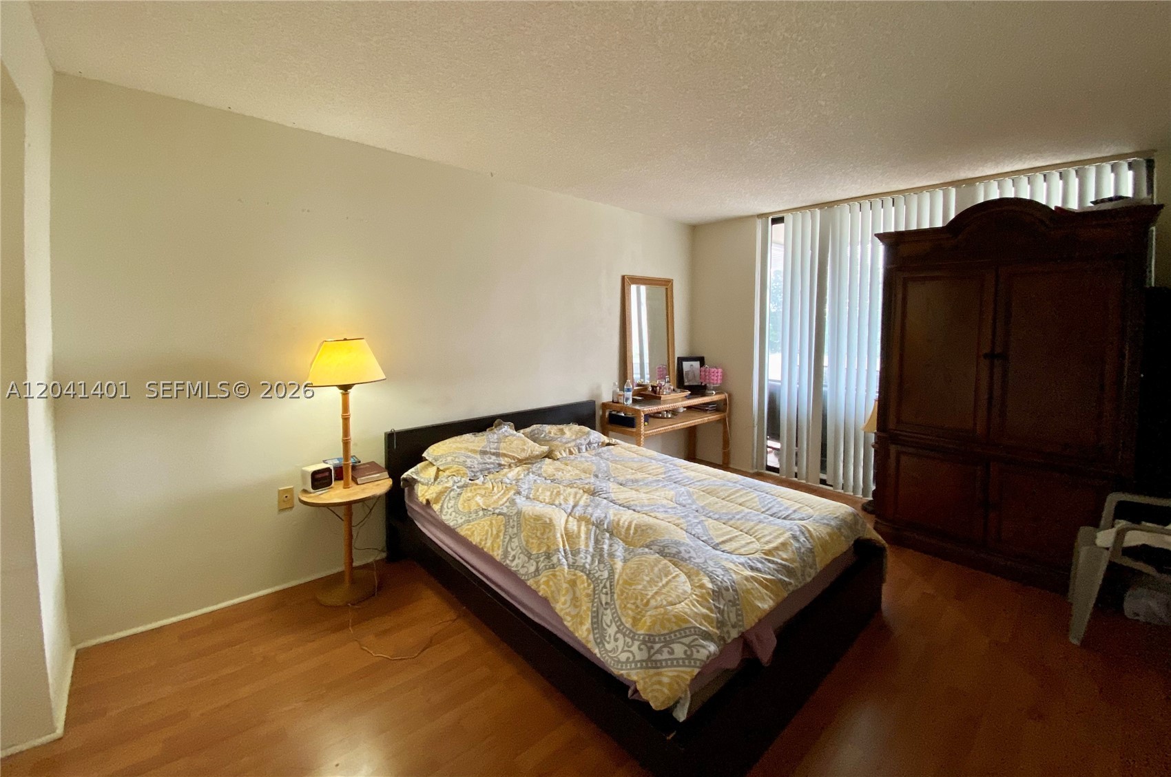 1300 Saint Charles Pl 420 Property Photo 6