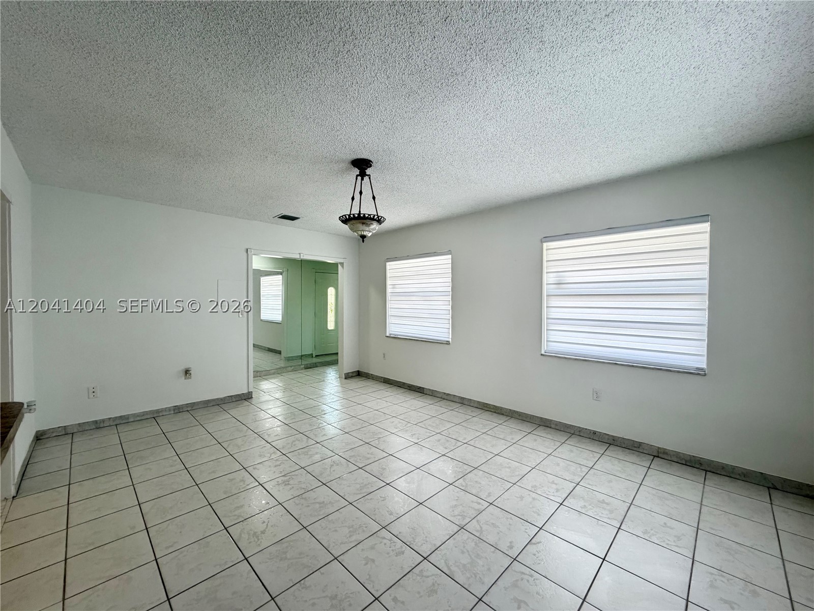 913 Nw 22nd Pl 0 Property Photo 6