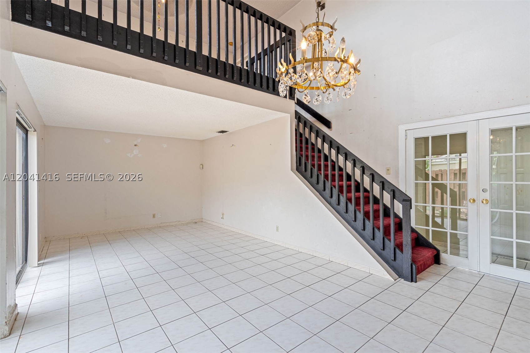 6233 Nw 170th Ter Property Photo 13
