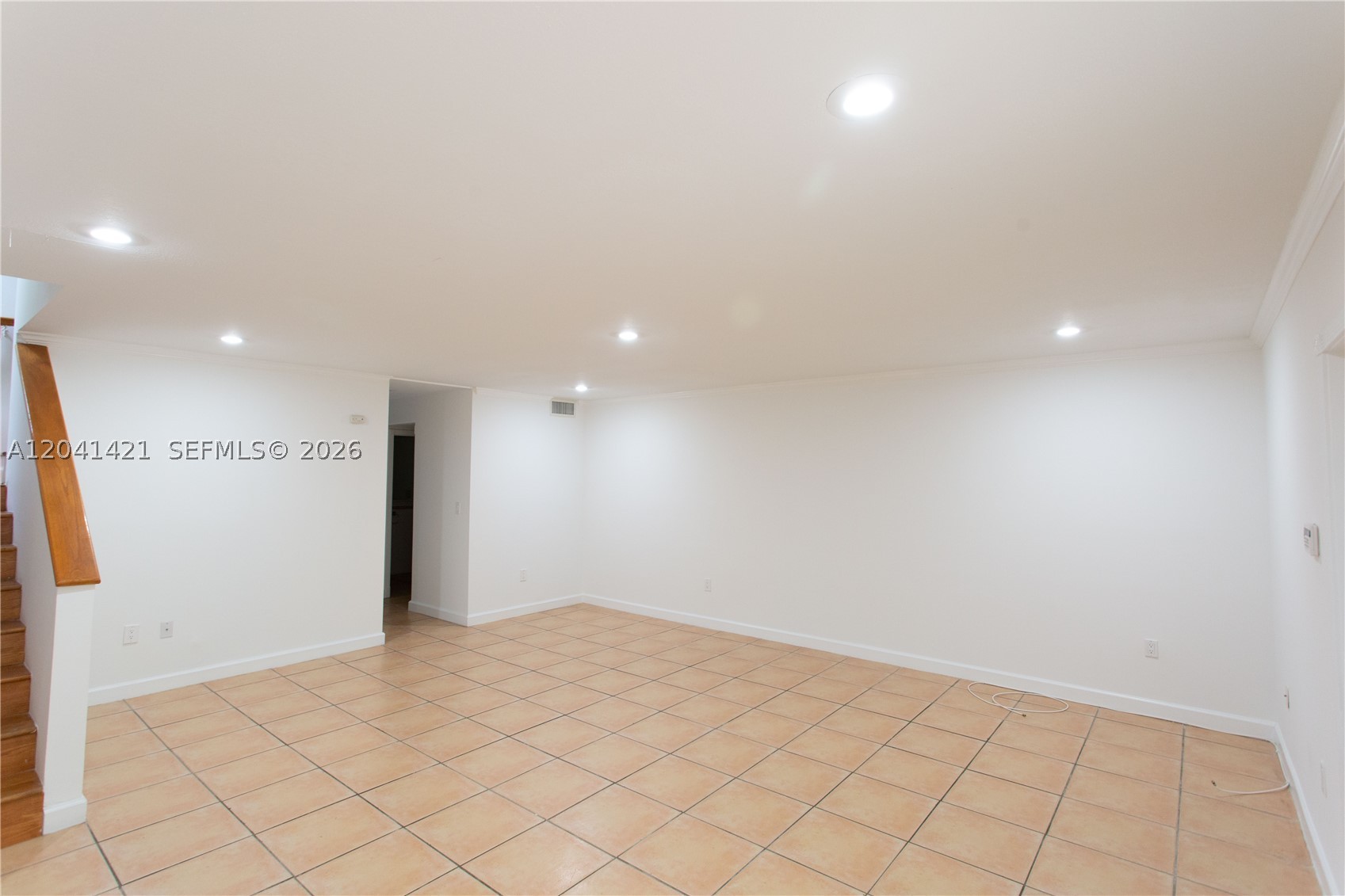 2919 Virginia St Property Photo 3