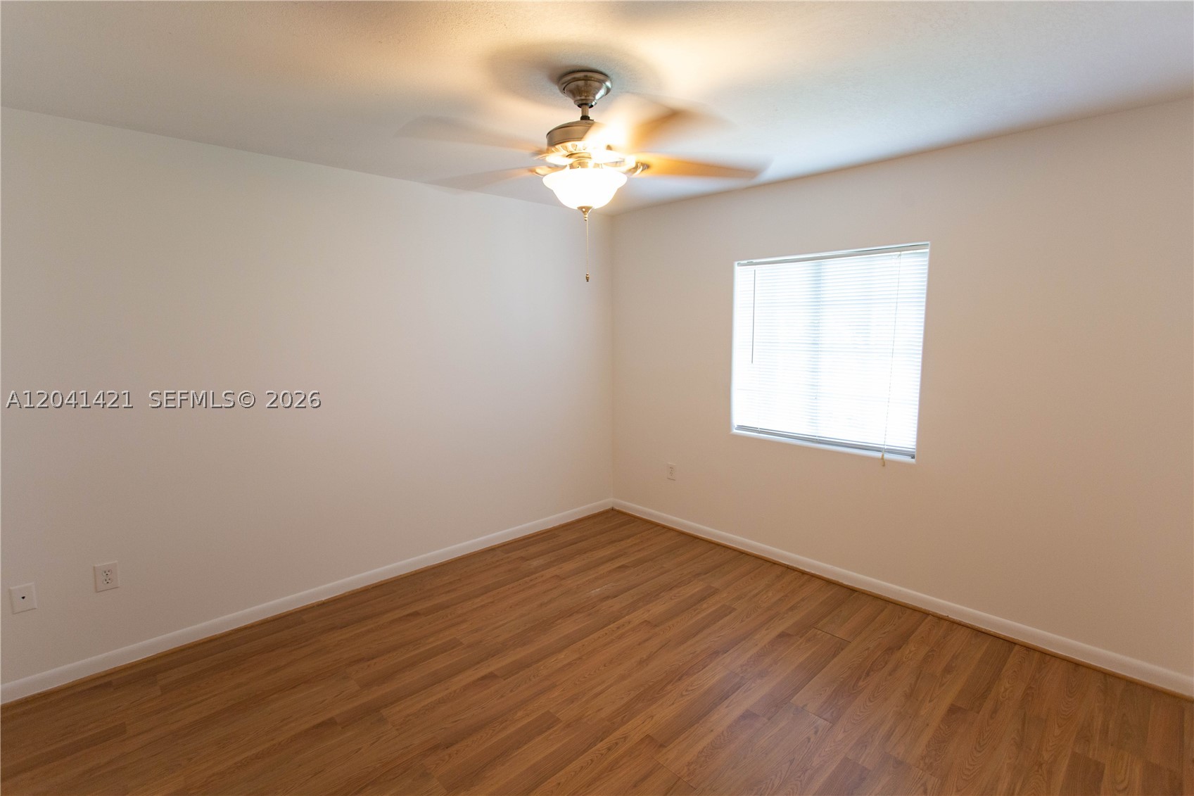 2919 Virginia St Property Photo 8
