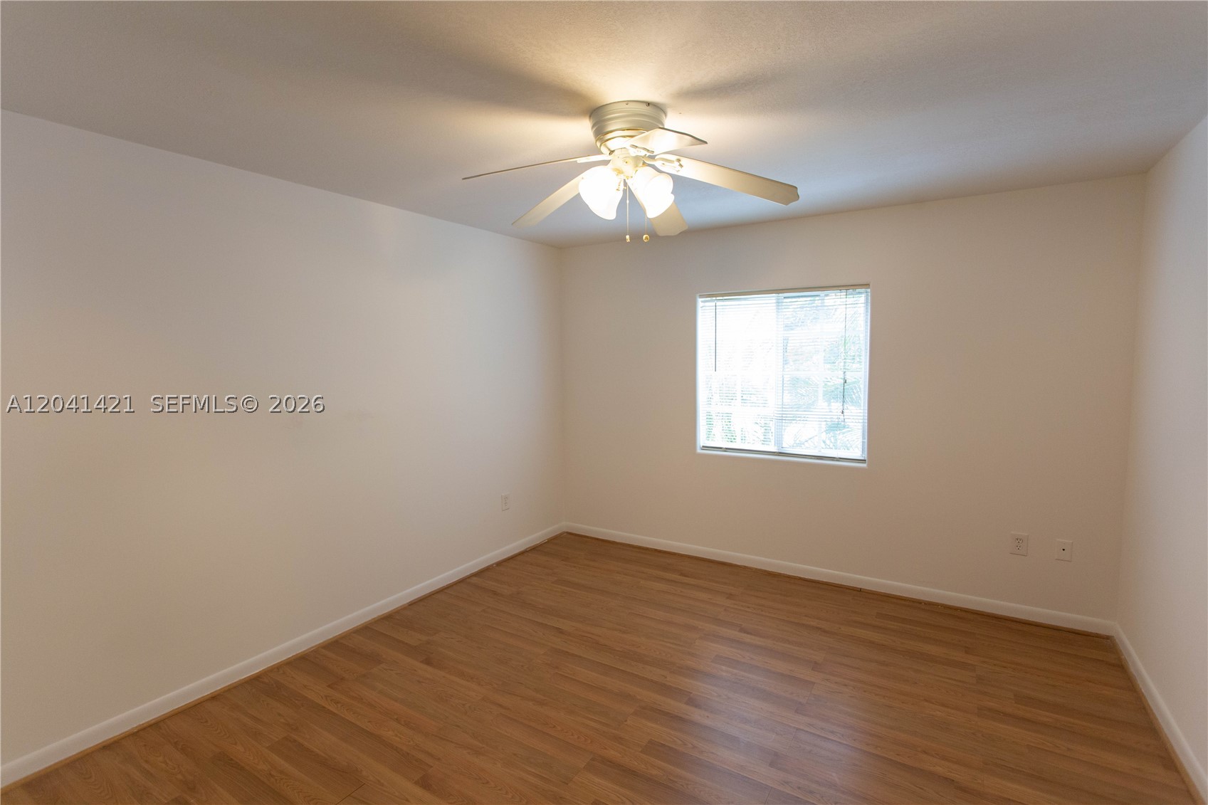 2919 Virginia St Property Photo 9