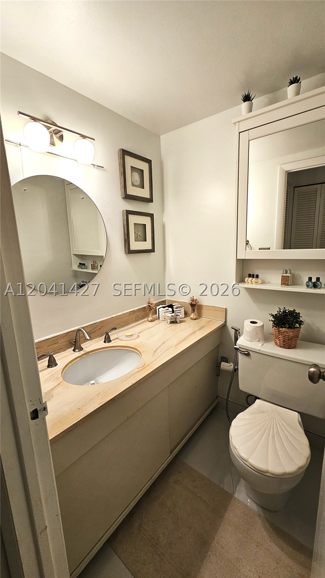1980 S Ocean Dr 6b Property Photo 4