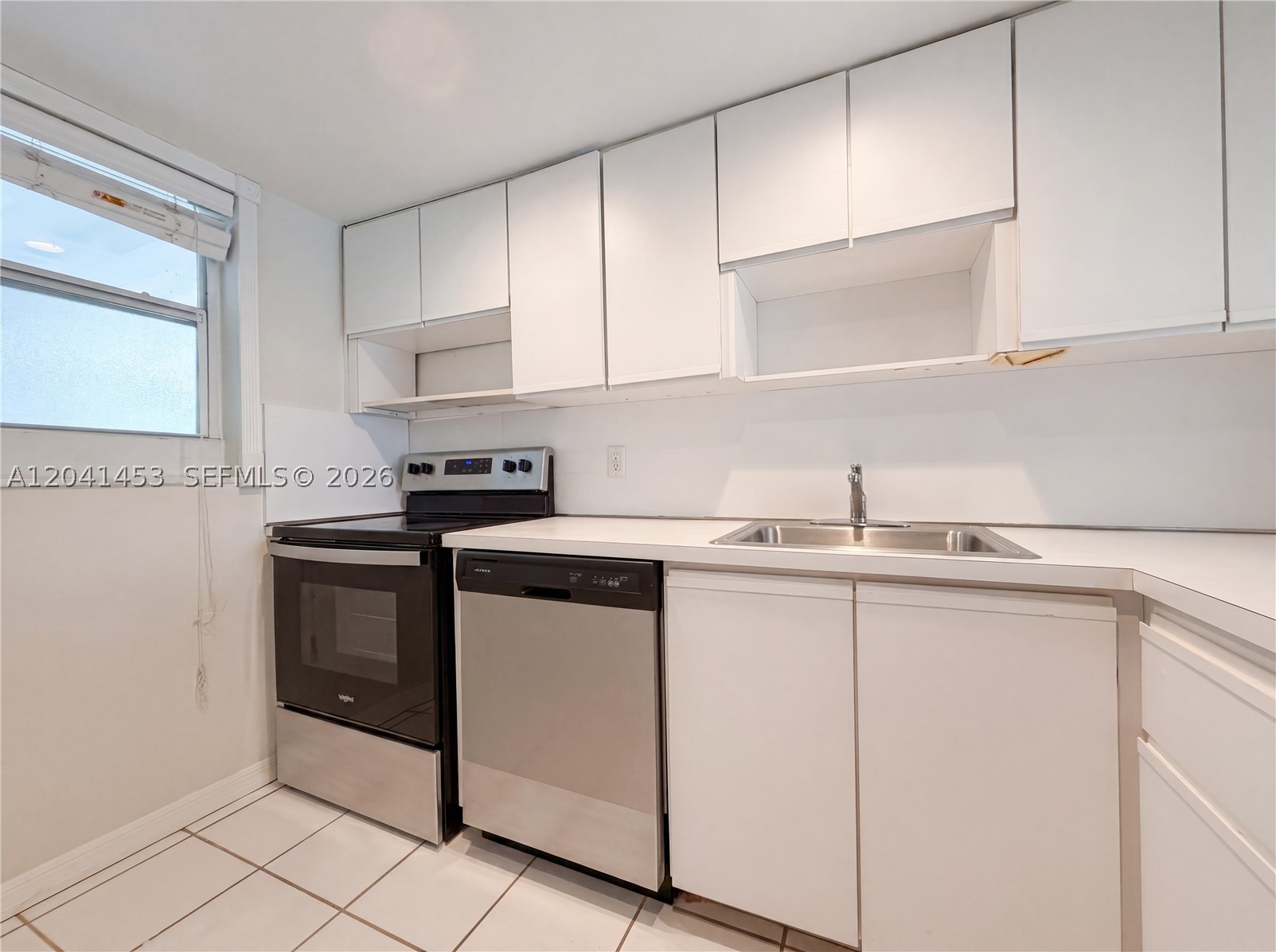 200 Galen Dr 202 Property Photo 12