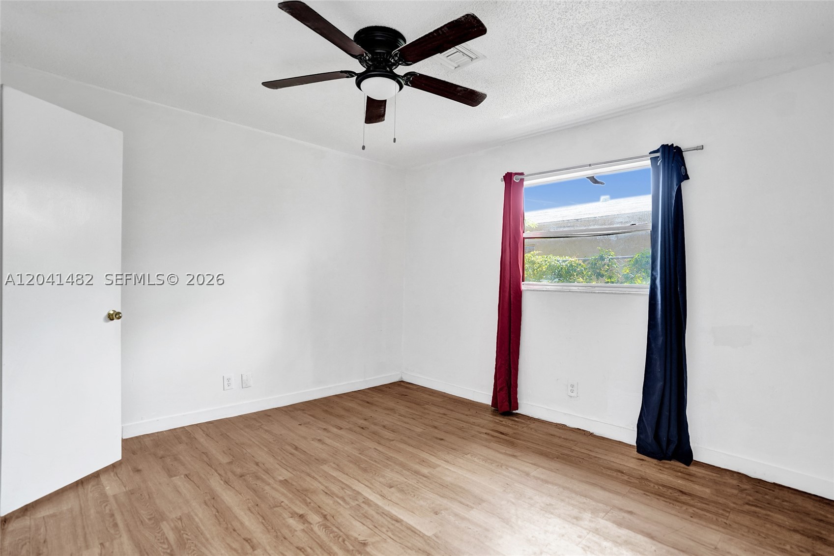 841 Sw 7th St C Property Photo 12