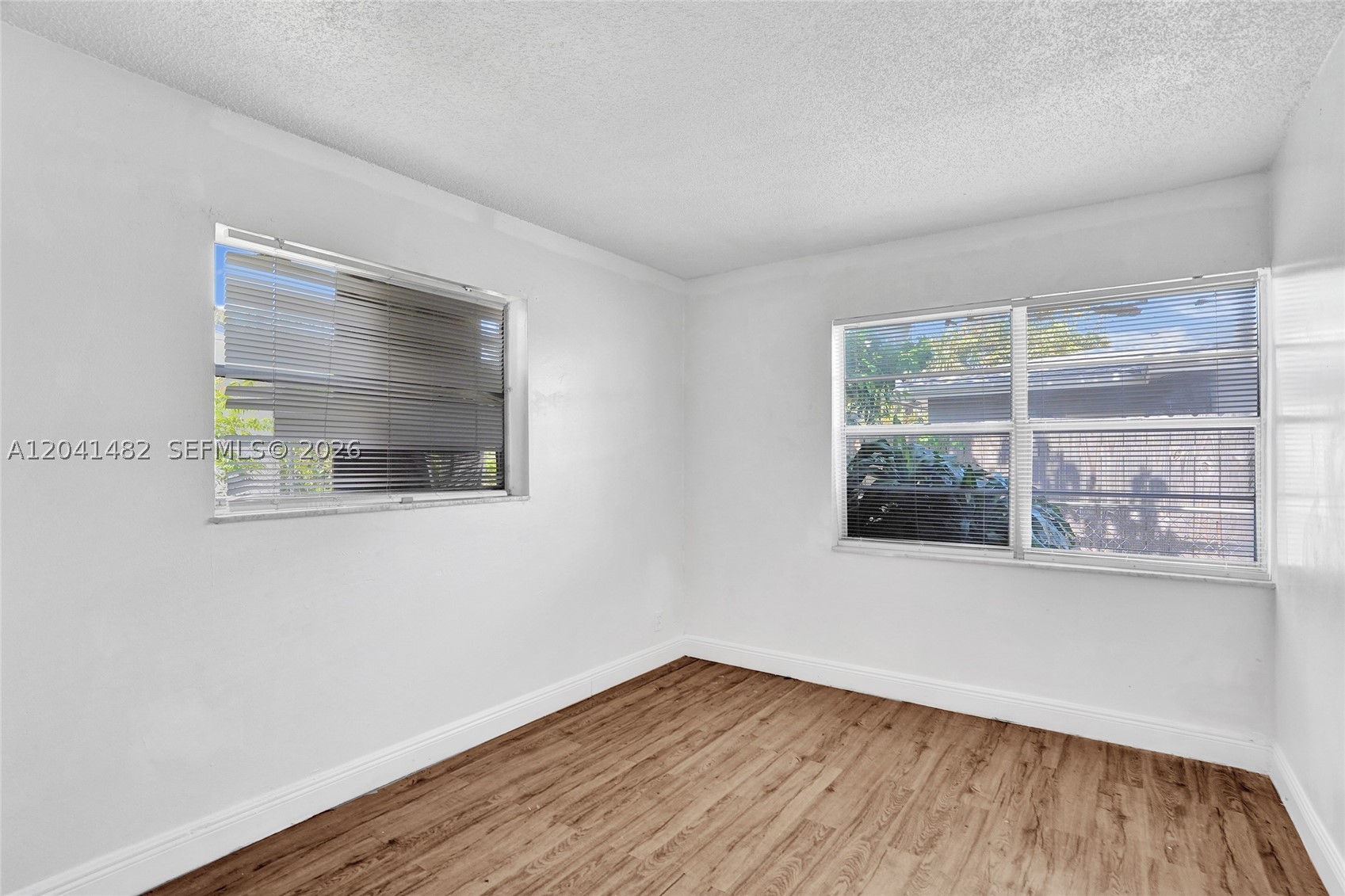 841 Sw 7th St C Property Photo 20