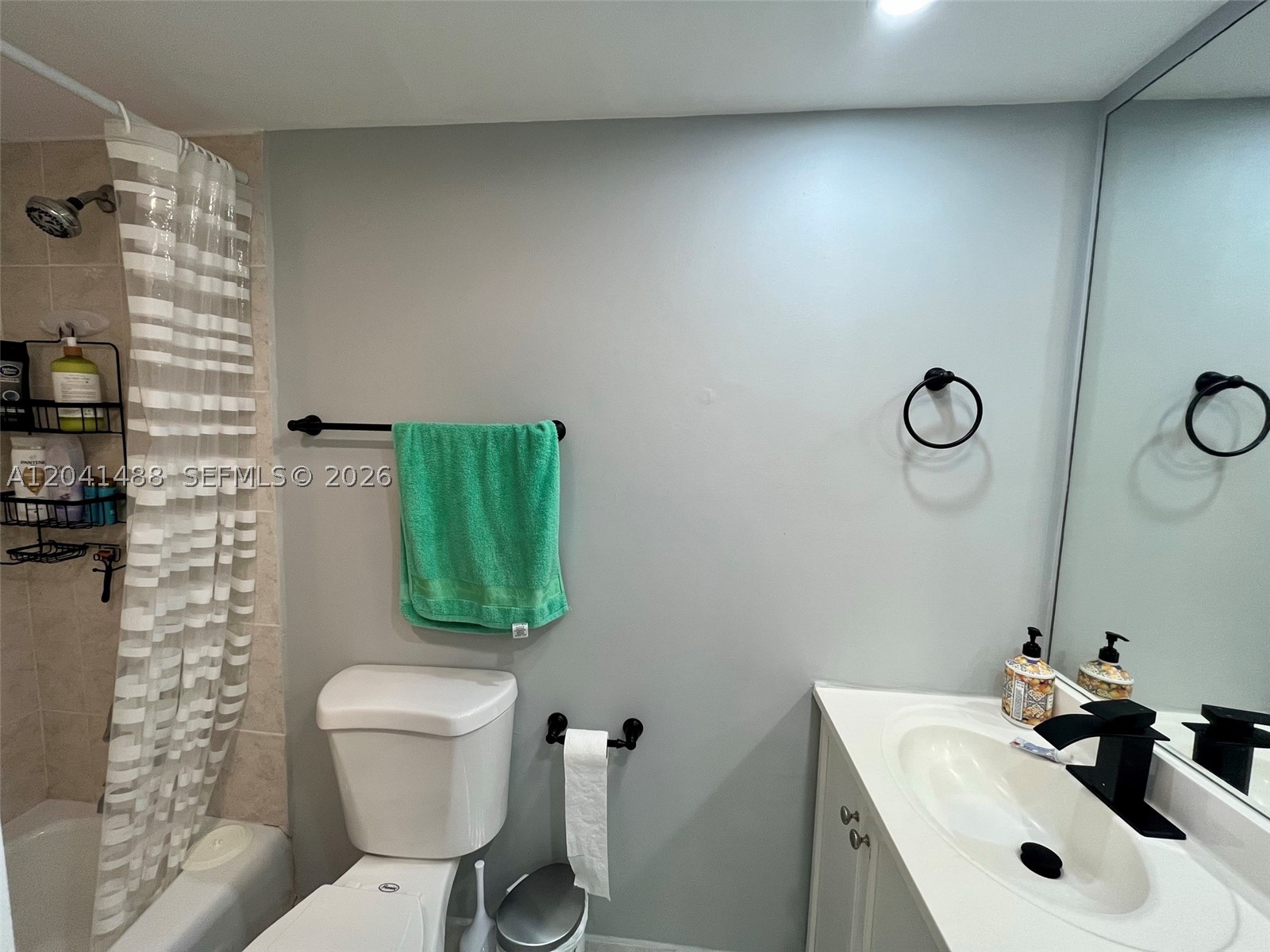 250 174th St 2301 Property Photo 15
