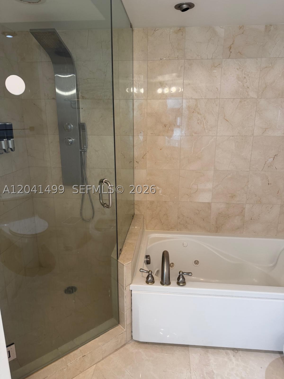 6365 Collins Ave 1707 Property Photo 12