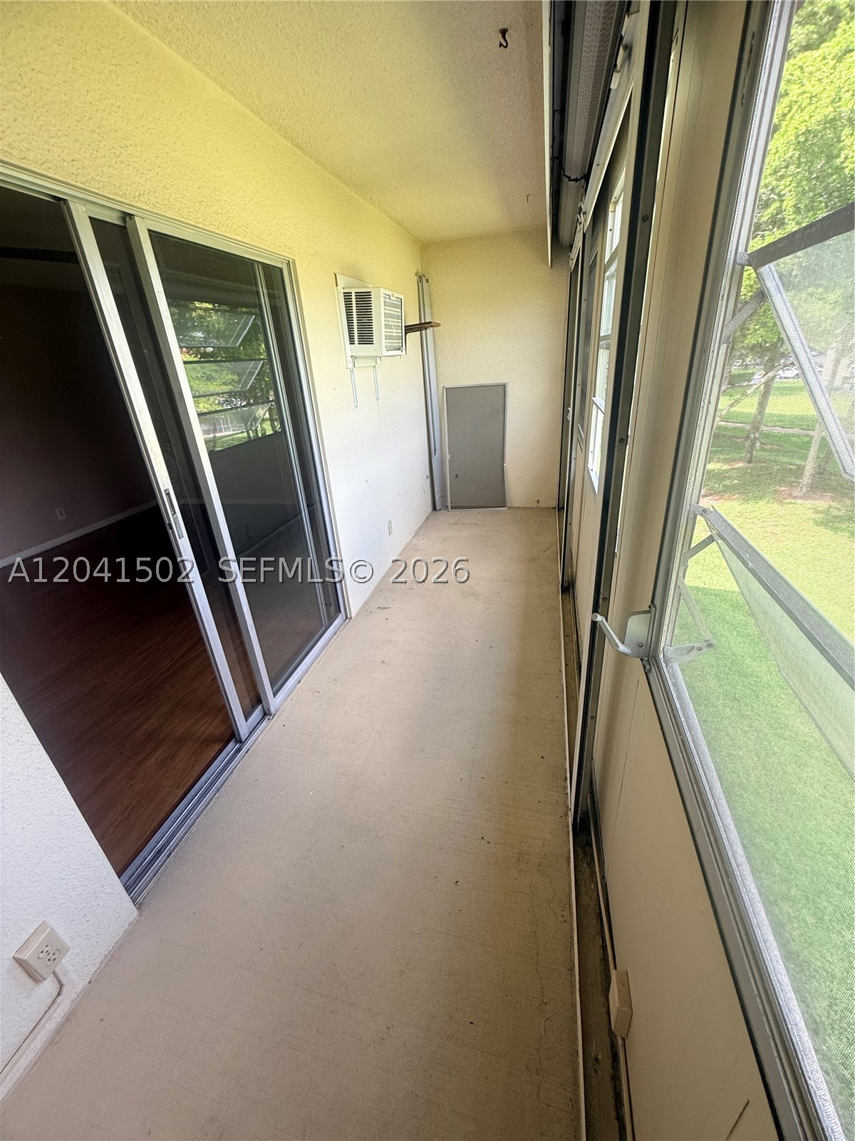 A12041502 Property Photo 9