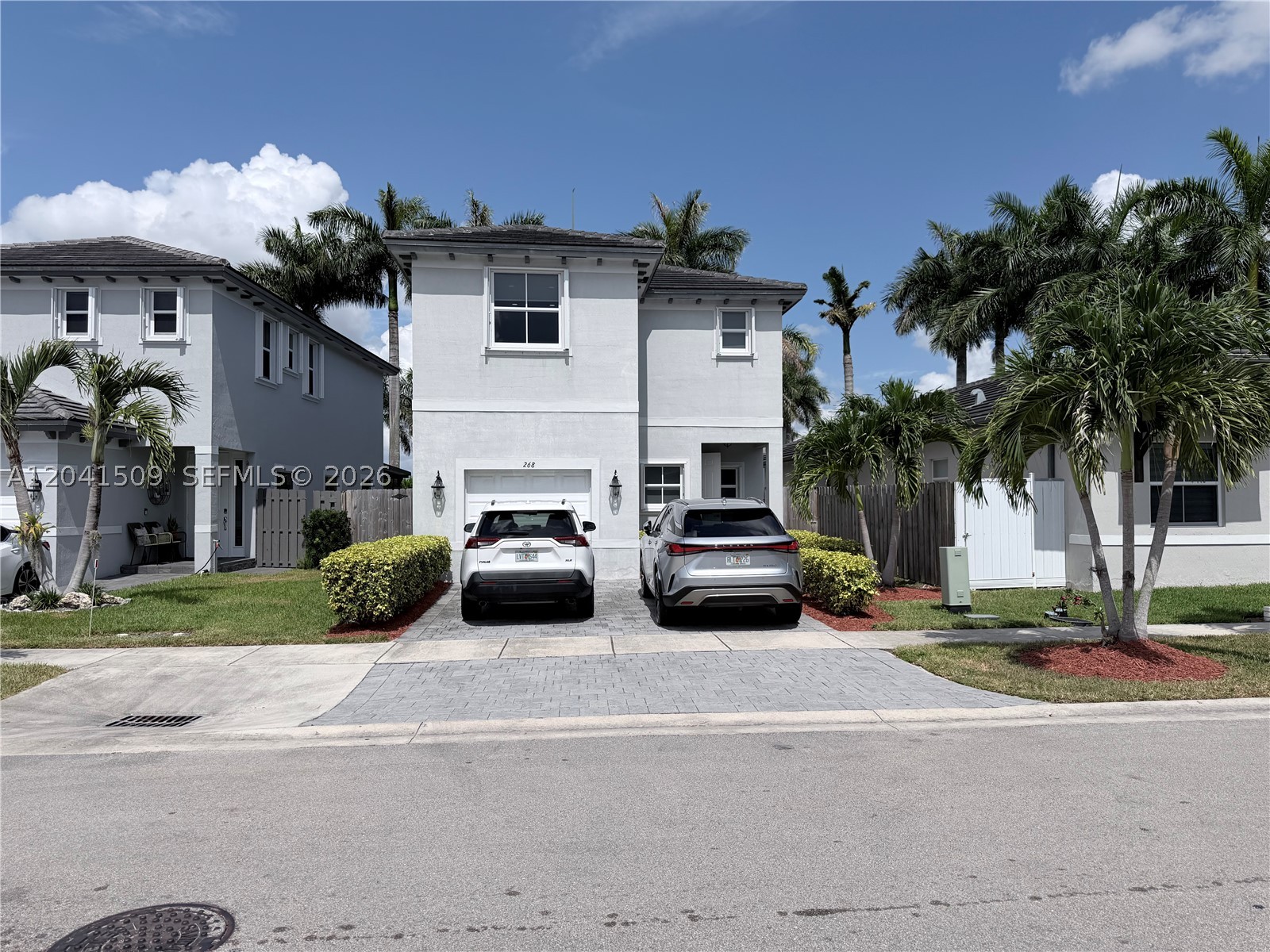 268 Se 31st Ave Property Photo 4