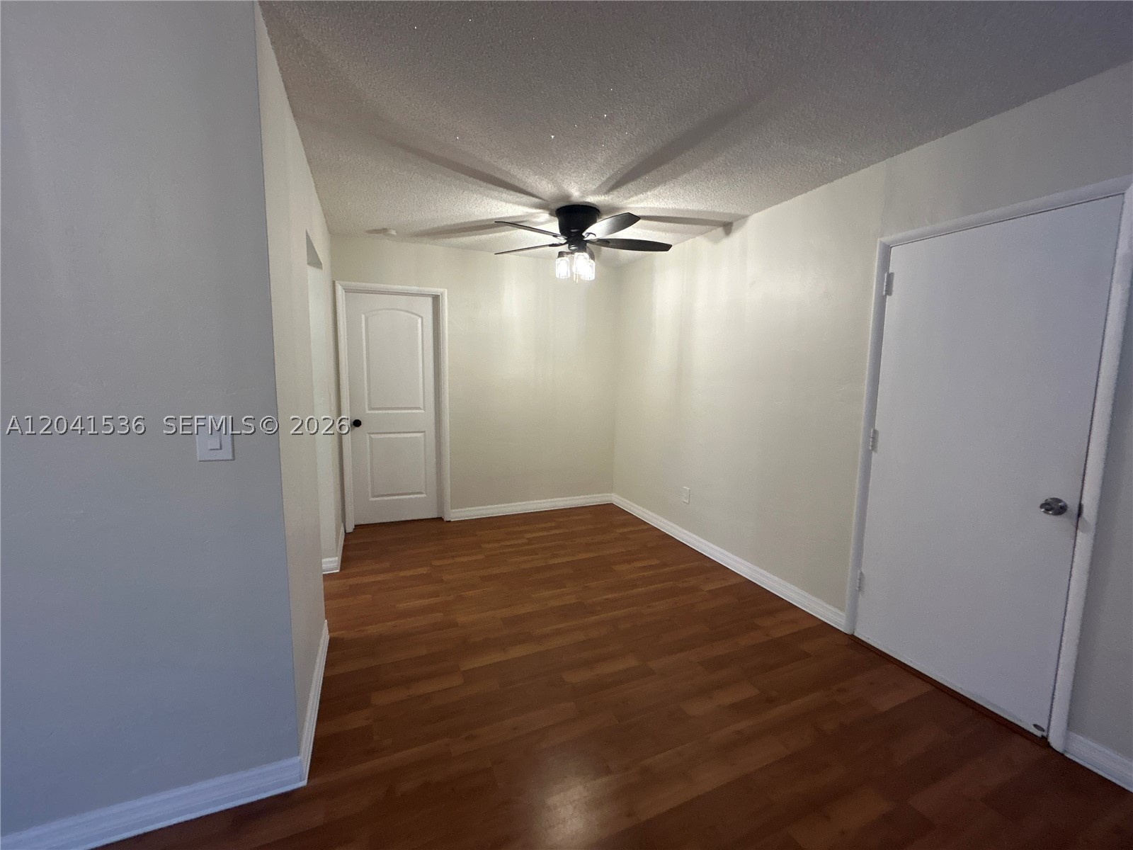 1717 Rodman St 18 Property Photo 4