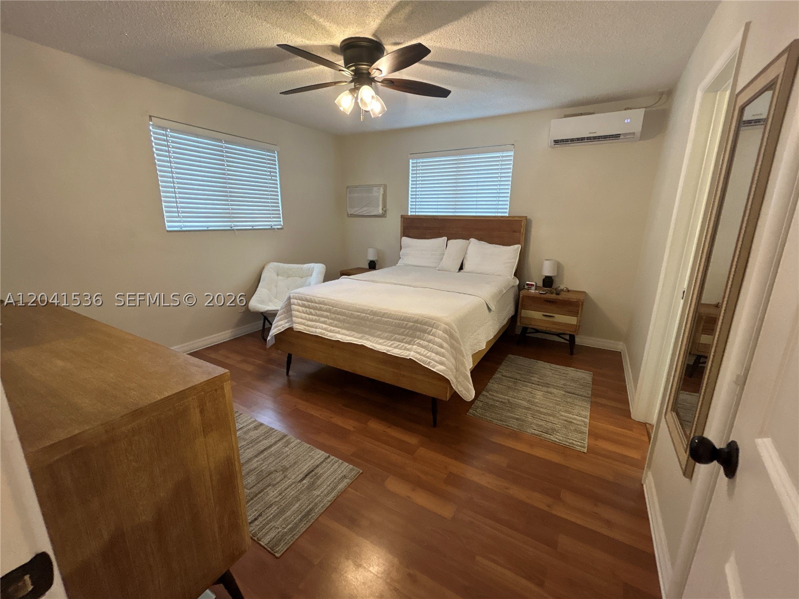 1717 Rodman St 18 Property Photo 7