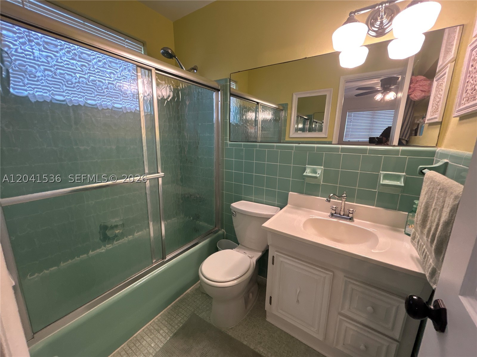 1717 Rodman St 18 Property Photo 12