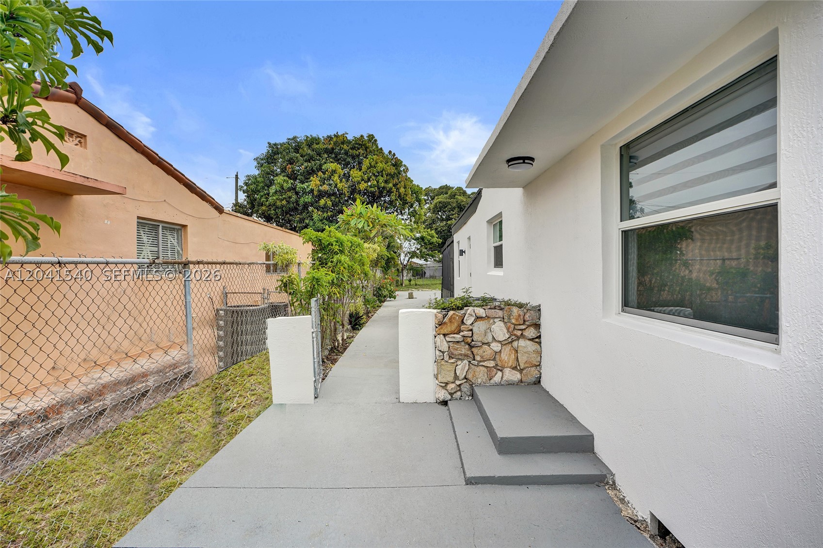 1245 Vermont St Property Photo 26