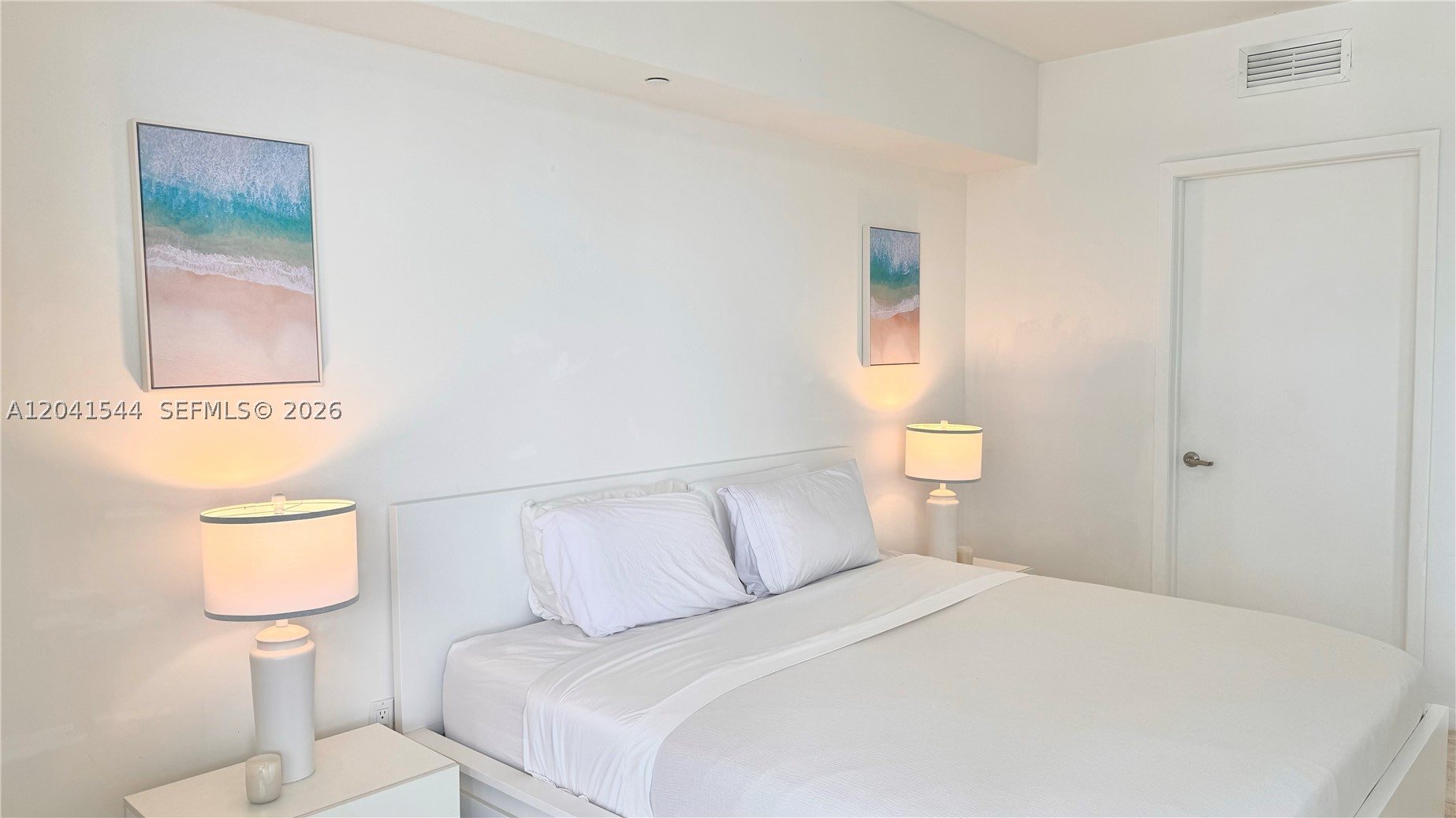 475 Brickell Ave 2512 Property Photo 8