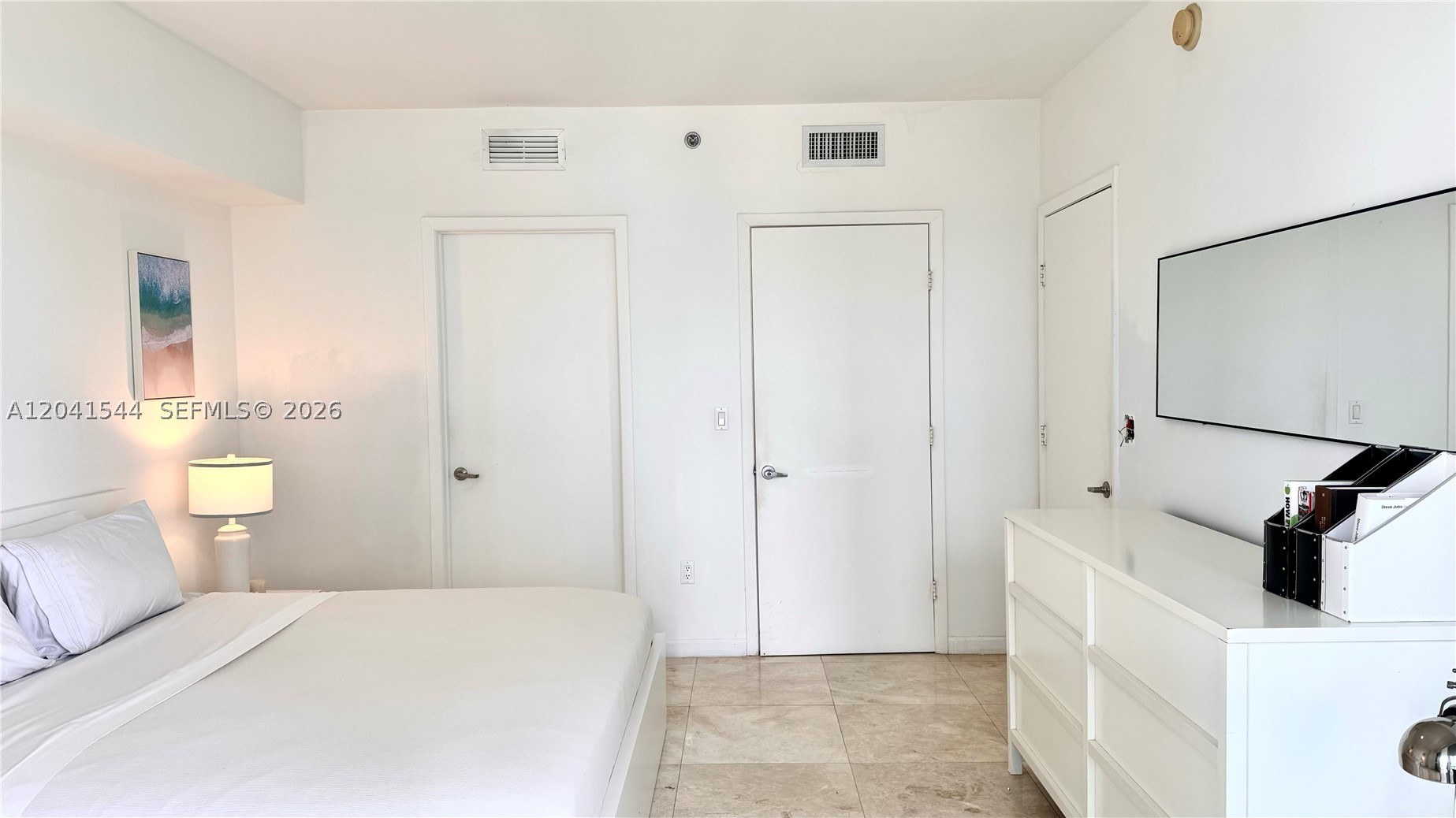 475 Brickell Ave 2512 Property Photo 10