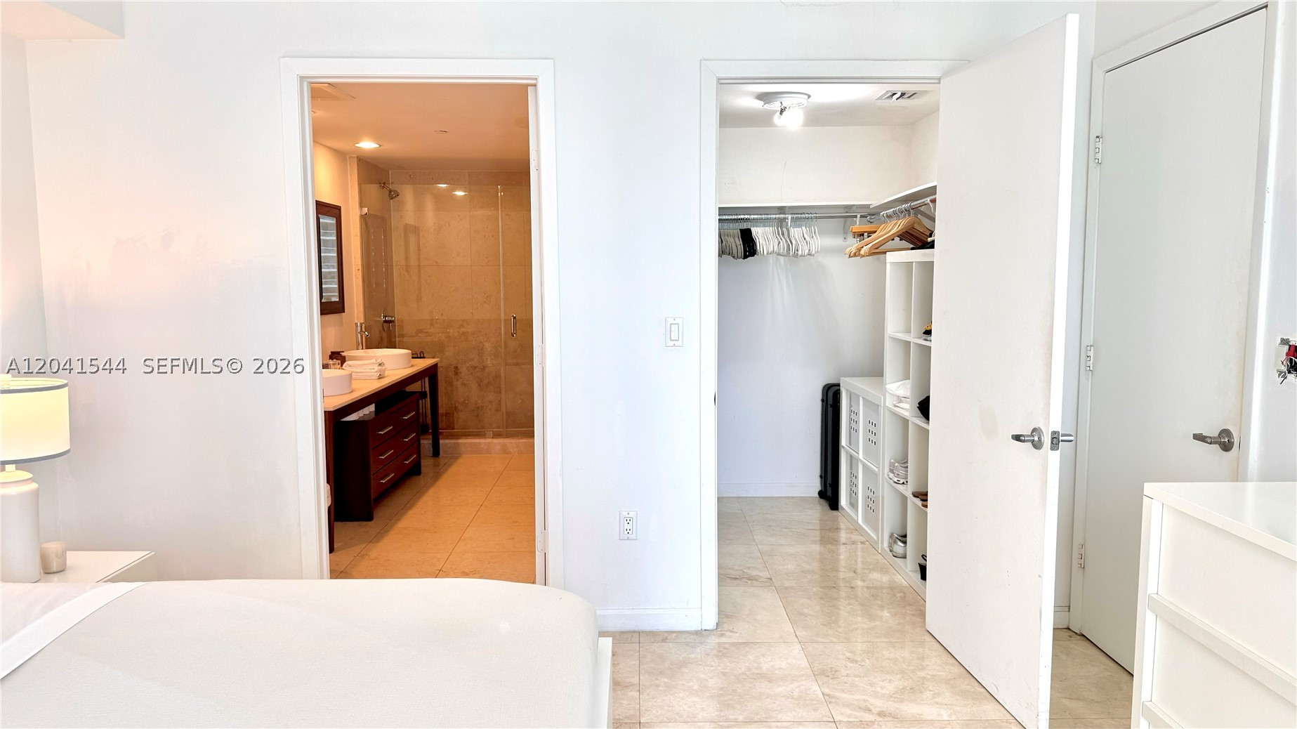 475 Brickell Ave 2512 Property Photo 12