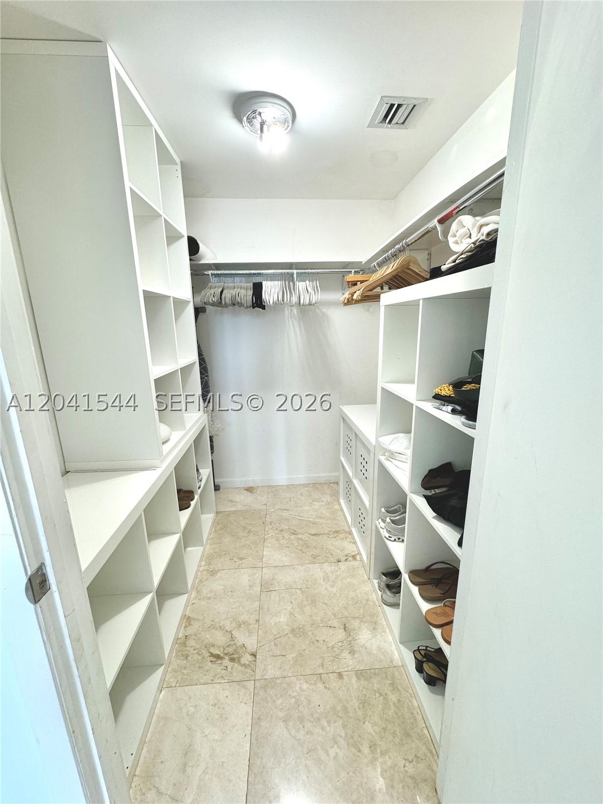 475 Brickell Ave 2512 Property Photo 14