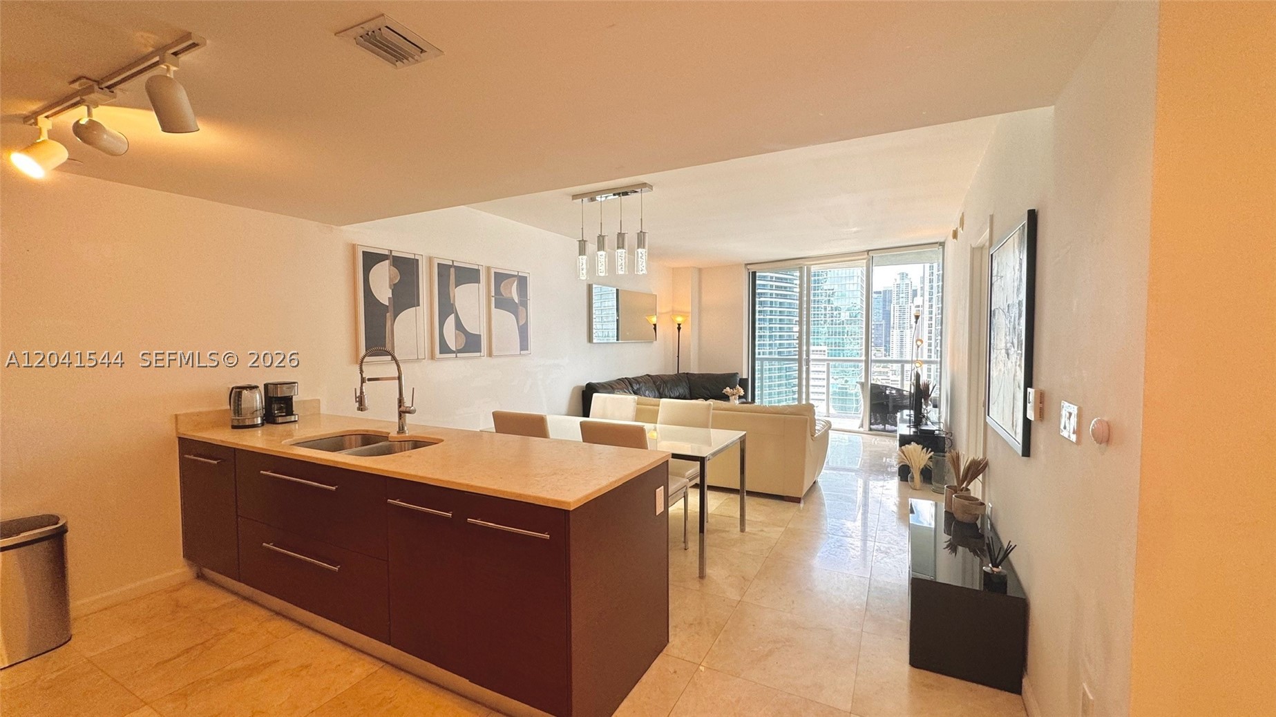 475 Brickell Ave 2512 Property Photo 28
