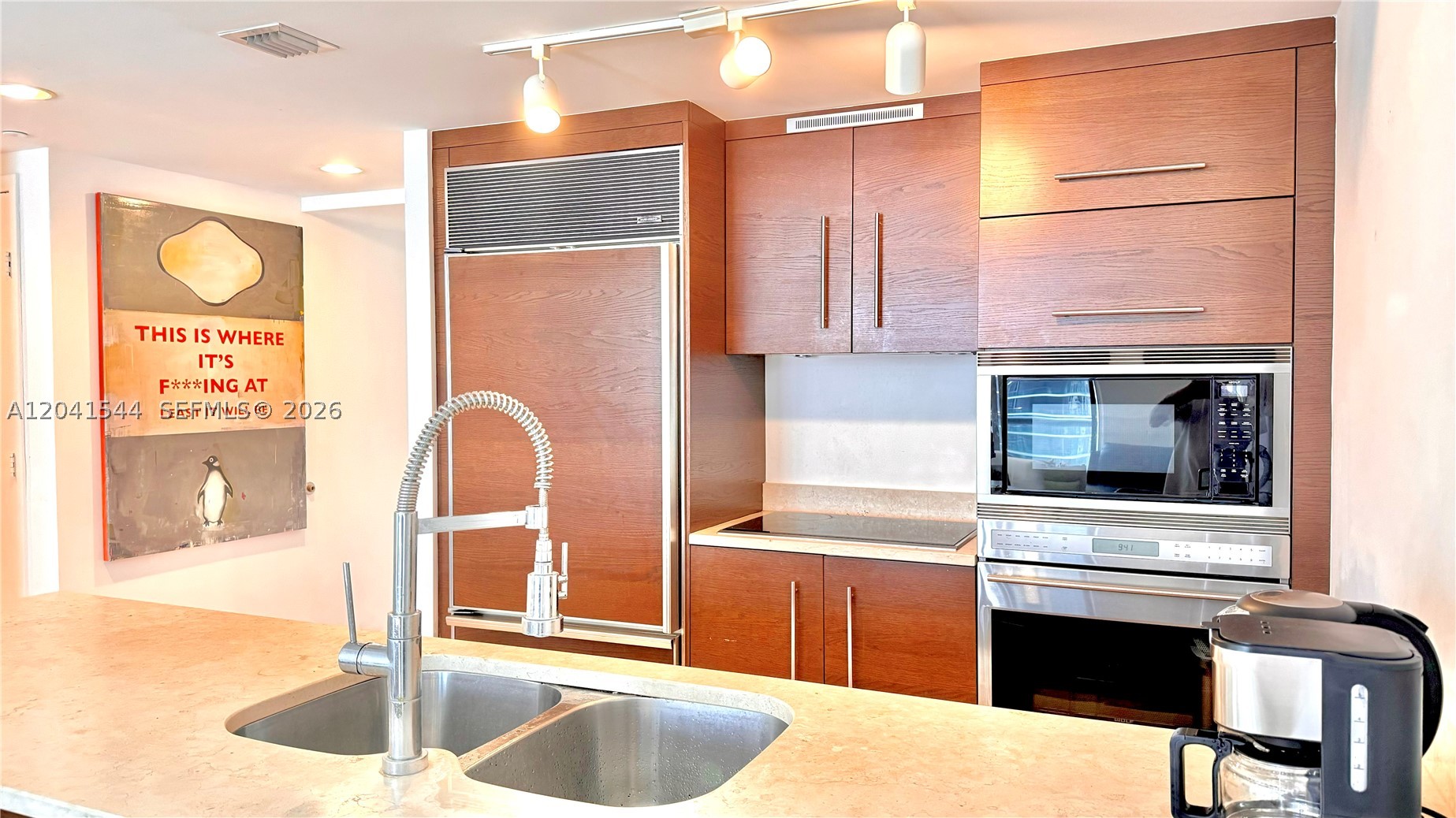 475 Brickell Ave 2512 Property Photo 33