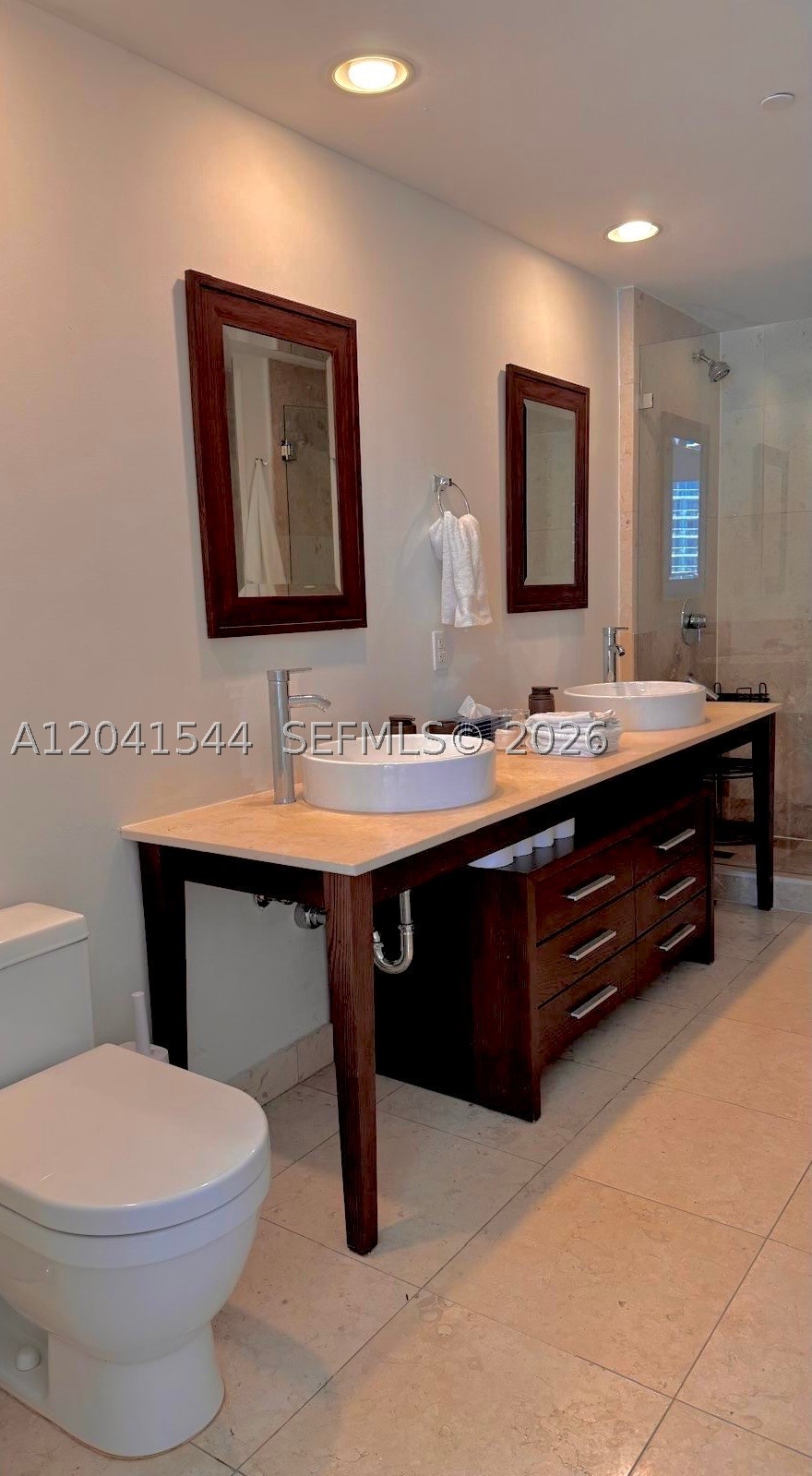 475 Brickell Ave 2512 Property Photo 44