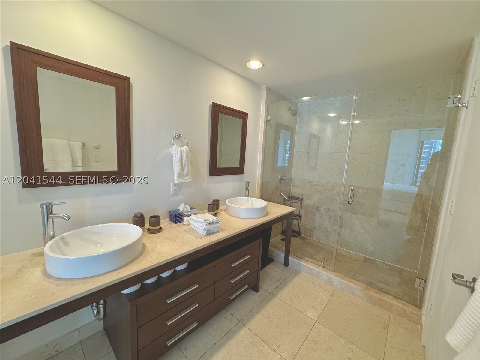 475 Brickell Ave 2512 Property Photo 45