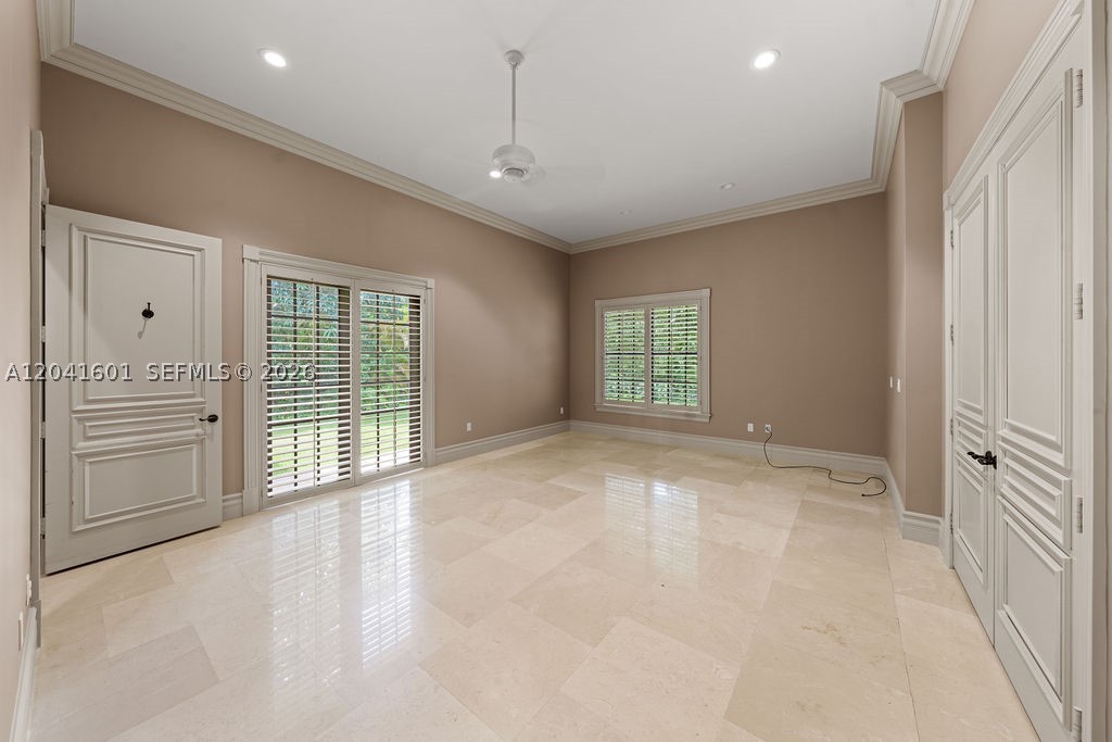 9001 Sw 59th Ct Property Photo 17