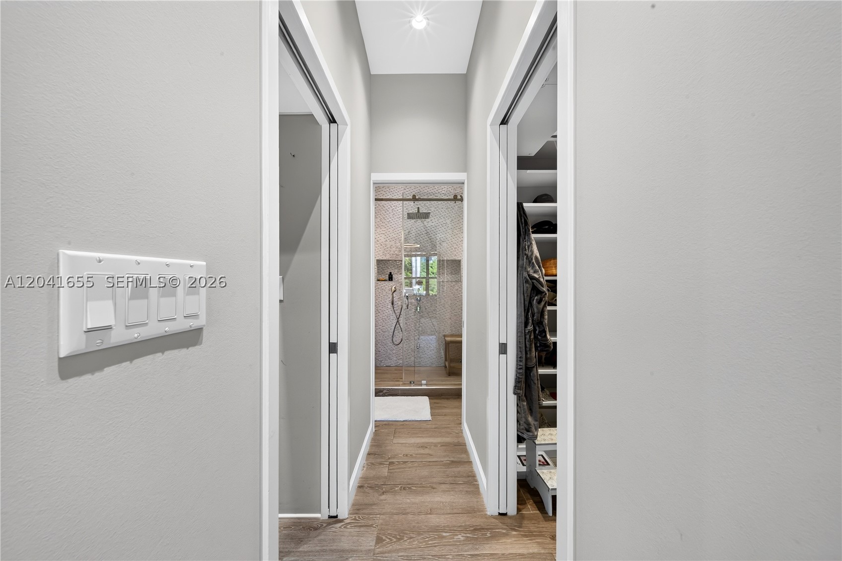 460 W Dilido Dr Property Photo 17