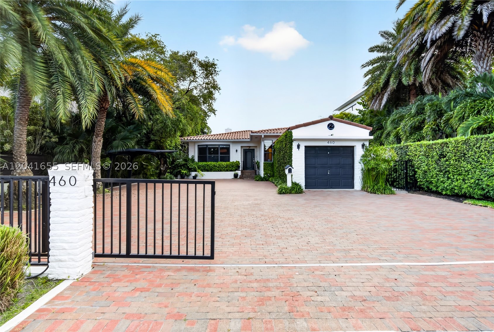 460 W Dilido Dr Property Photo 32