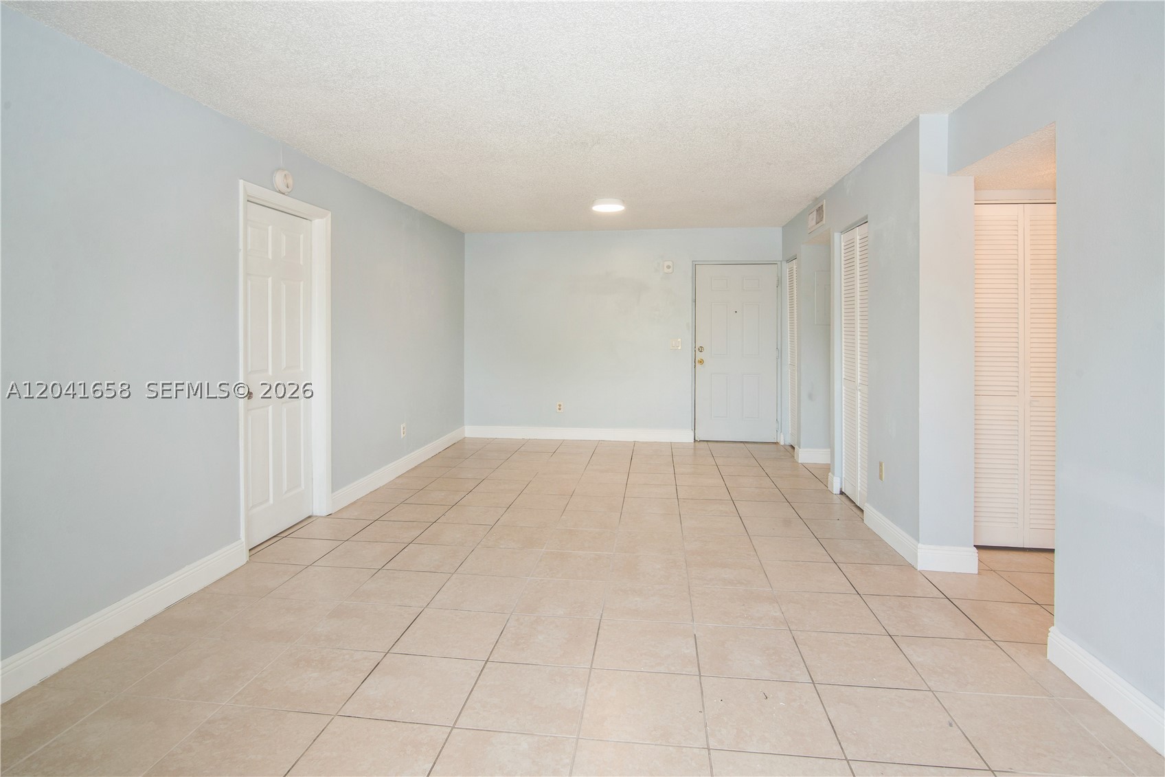 8200 Sw 210th St 111 Property Photo 18