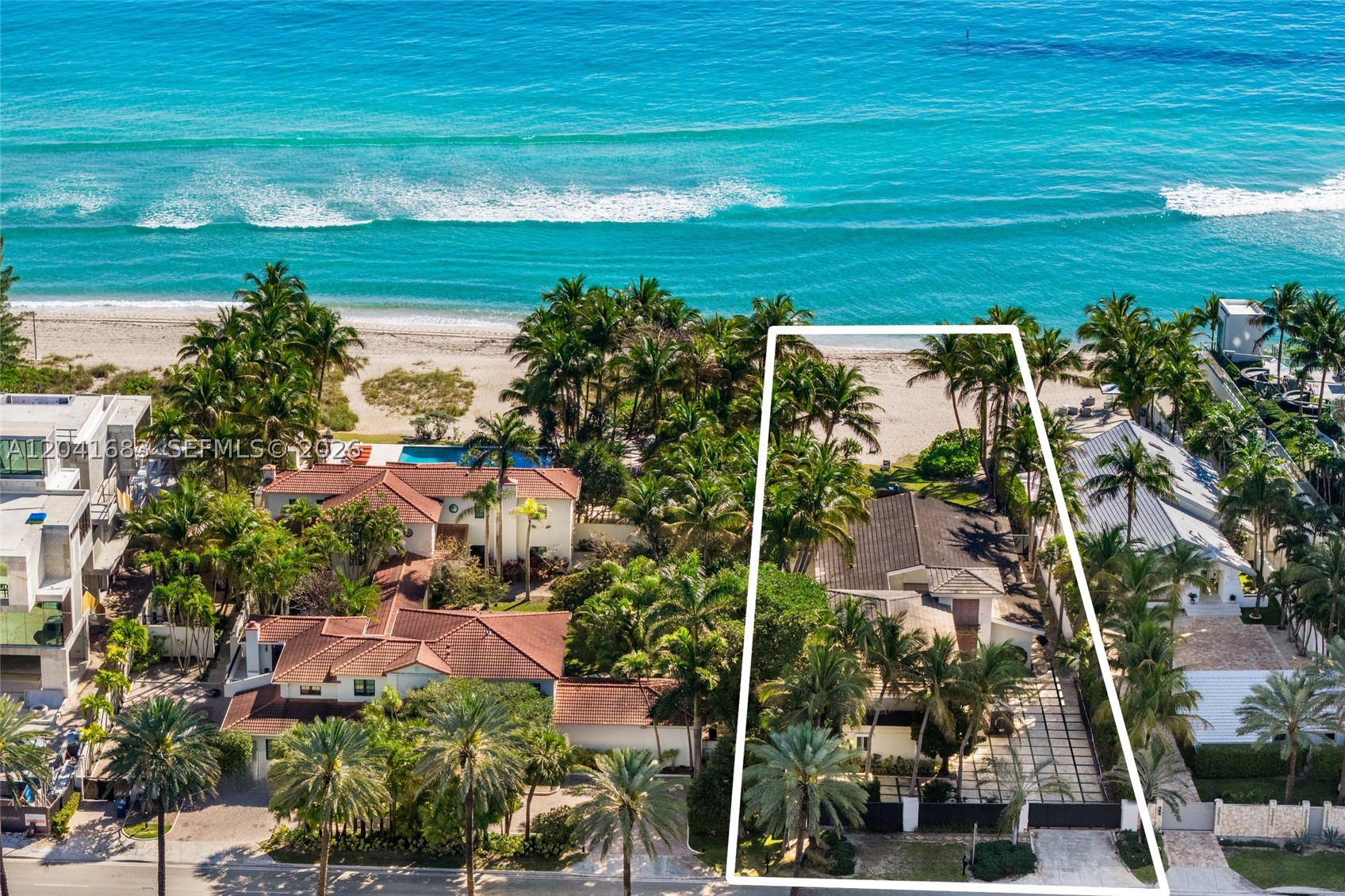 105 Ocean Blvd Property Photo 3