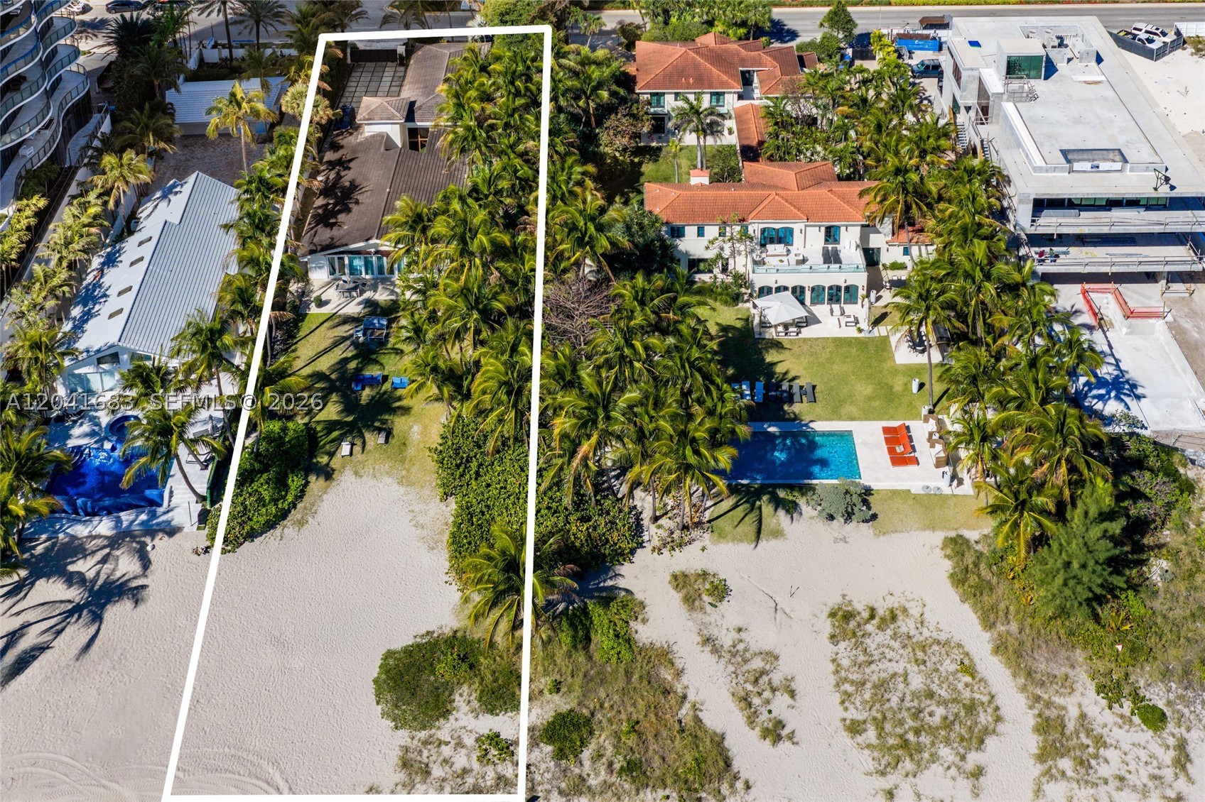 105 Ocean Blvd Property Photo 4