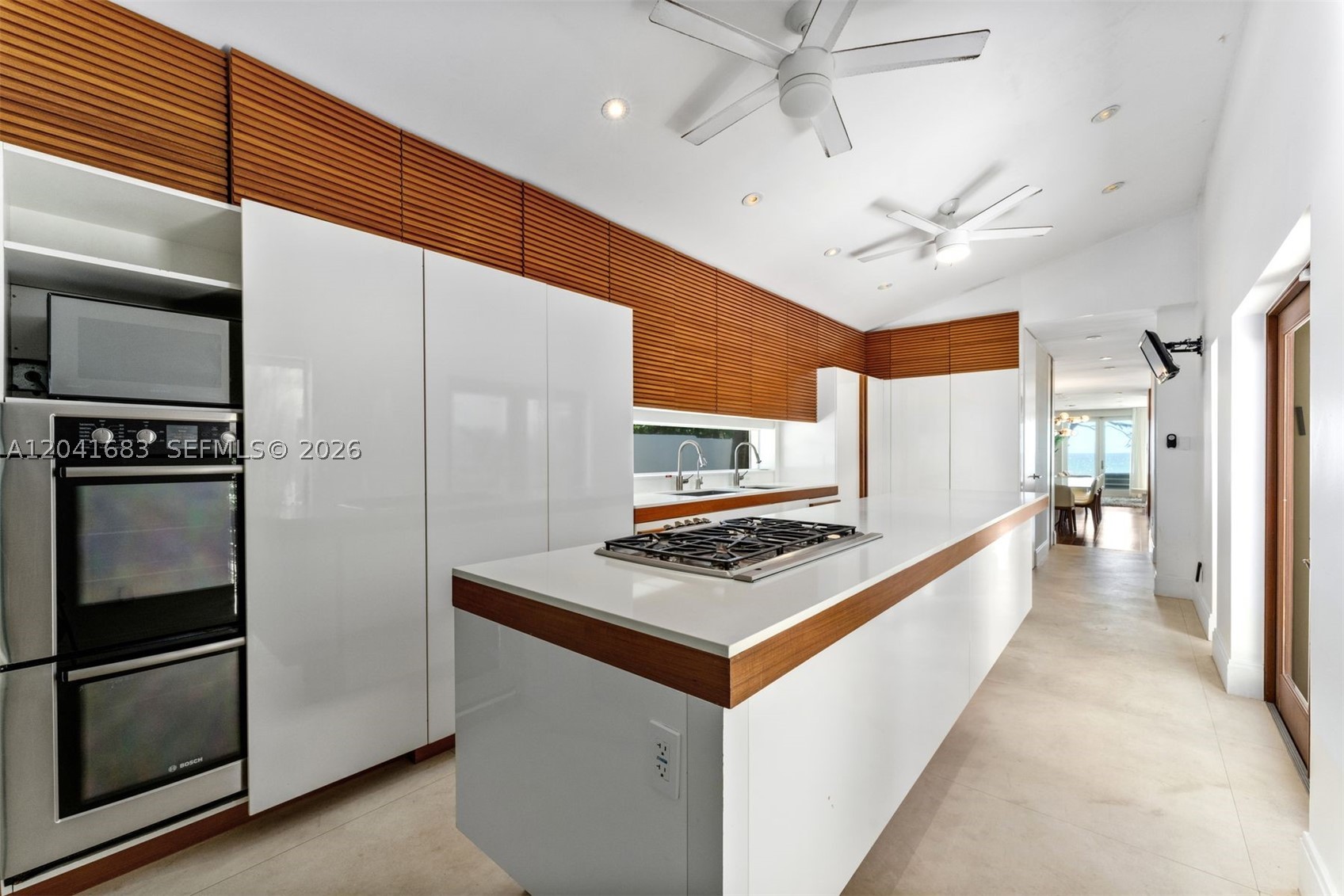 105 Ocean Blvd Property Photo 13