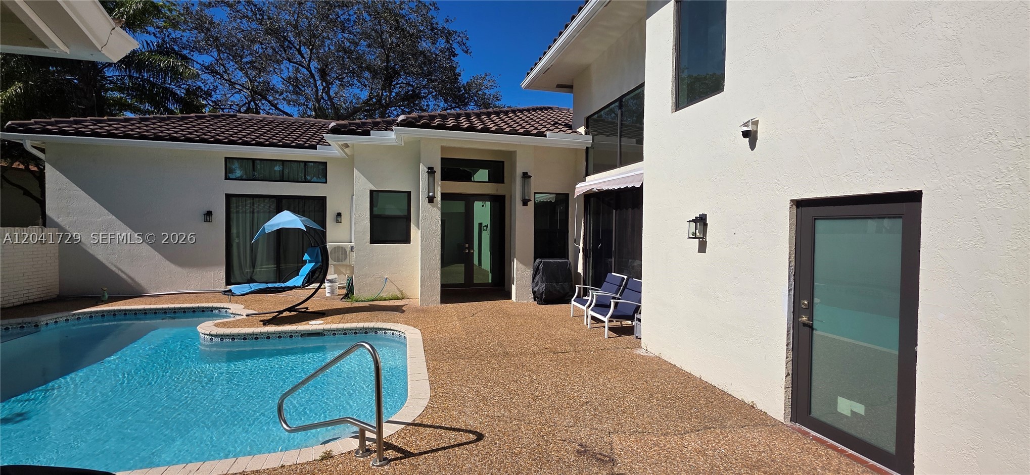 5010 Perignon Way Property Photo 8