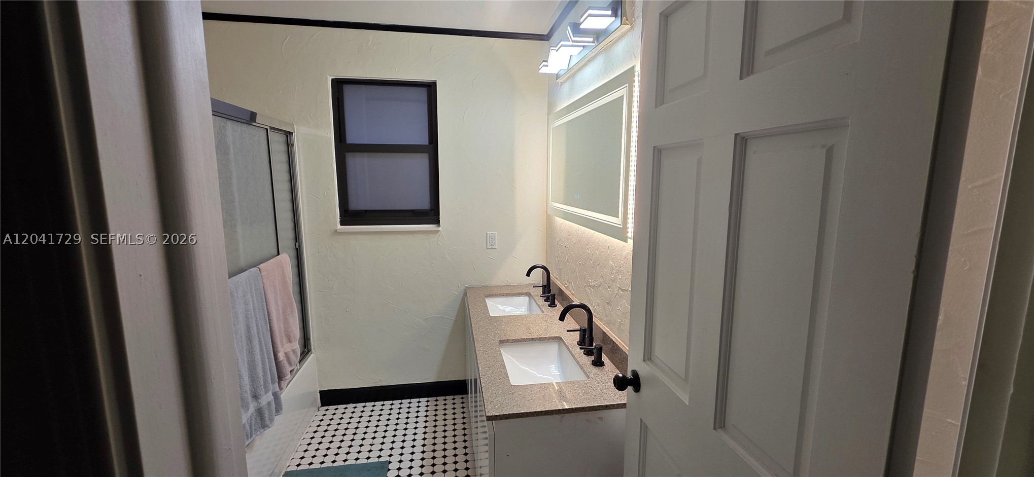 5010 Perignon Way Property Photo 12