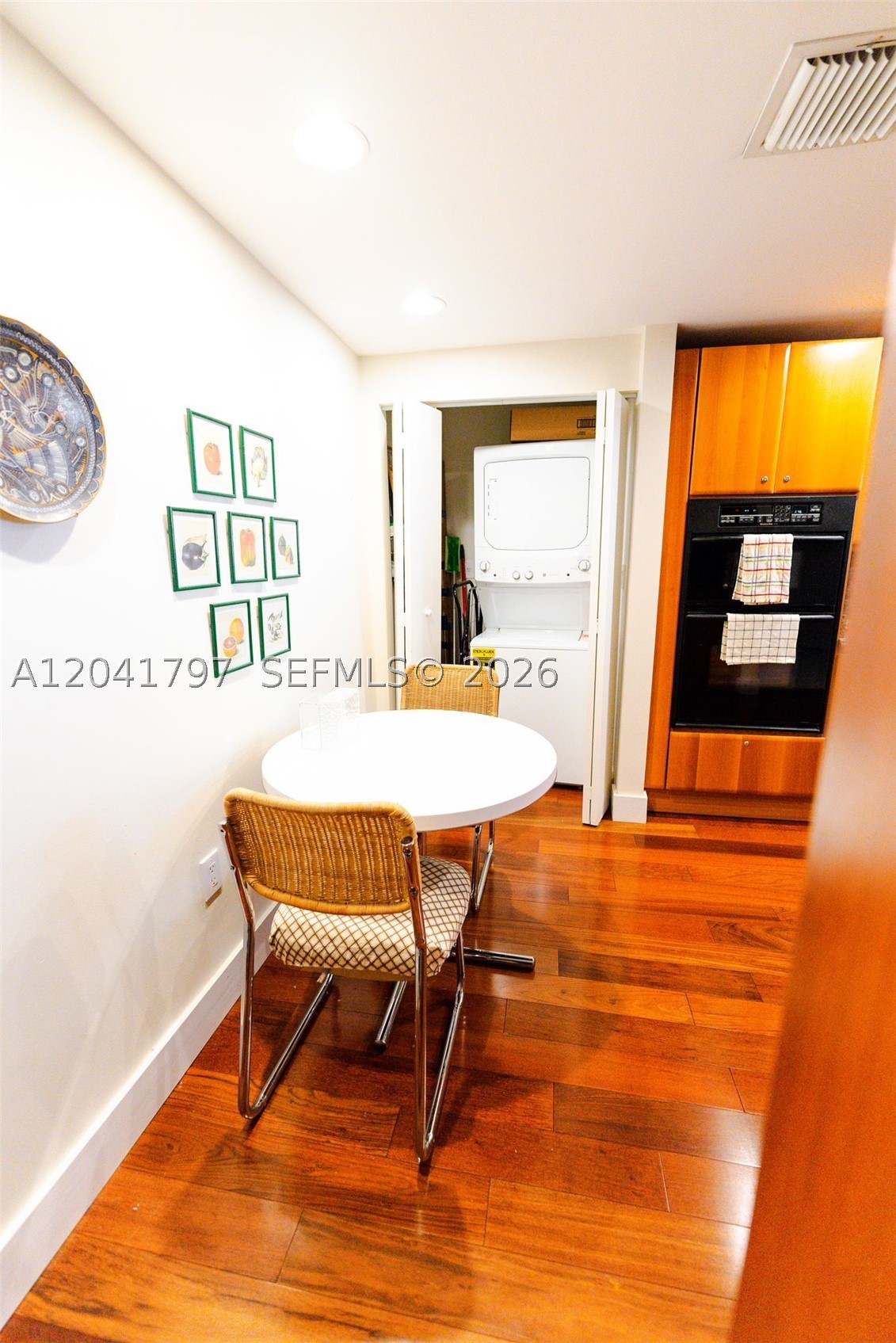 9595 Collins Ave N9-c Property Photo 10