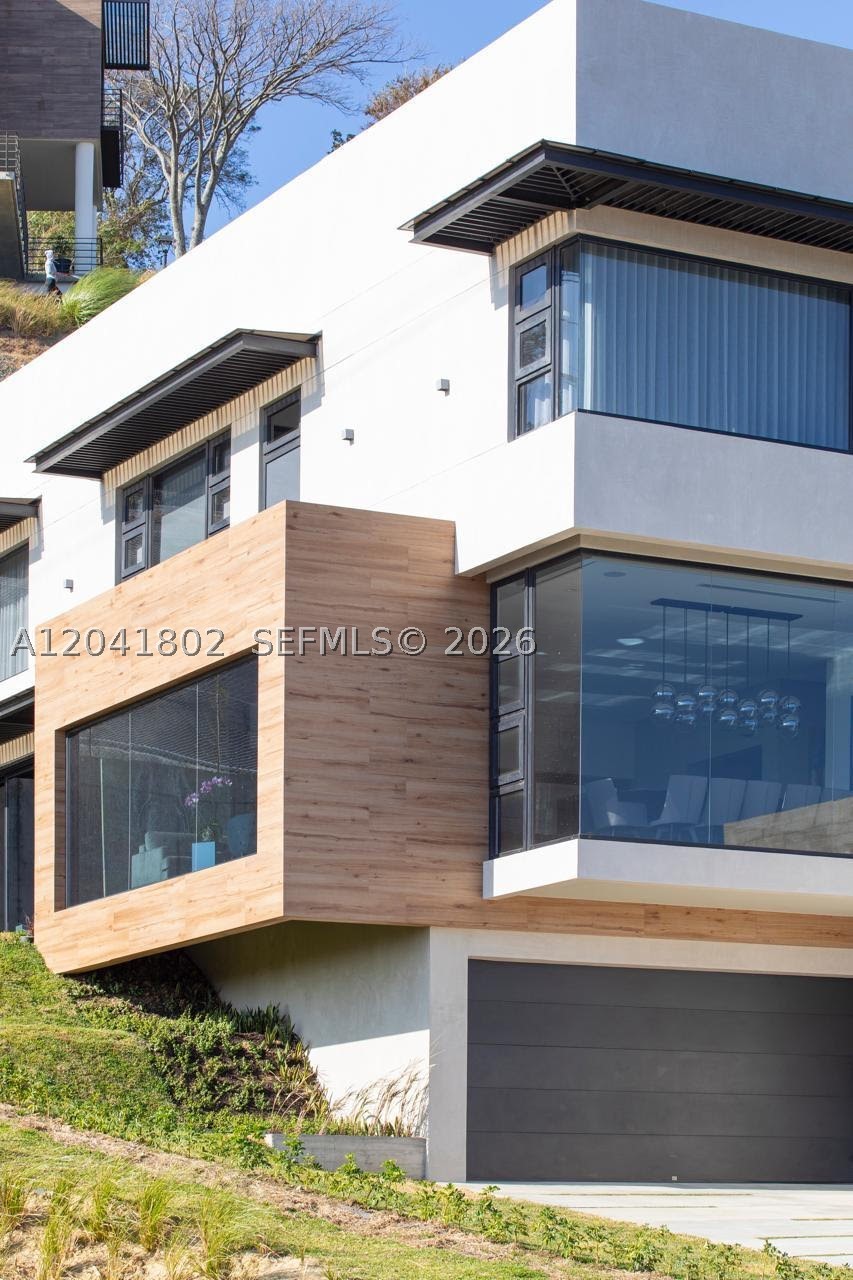 37-3 Escazu Property Photo 23