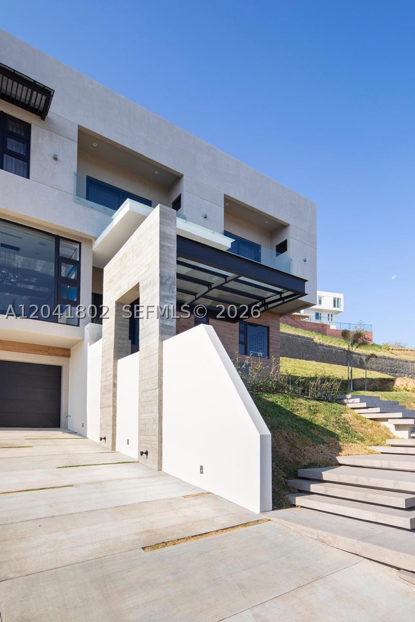37-3 Escazu Property Photo 24