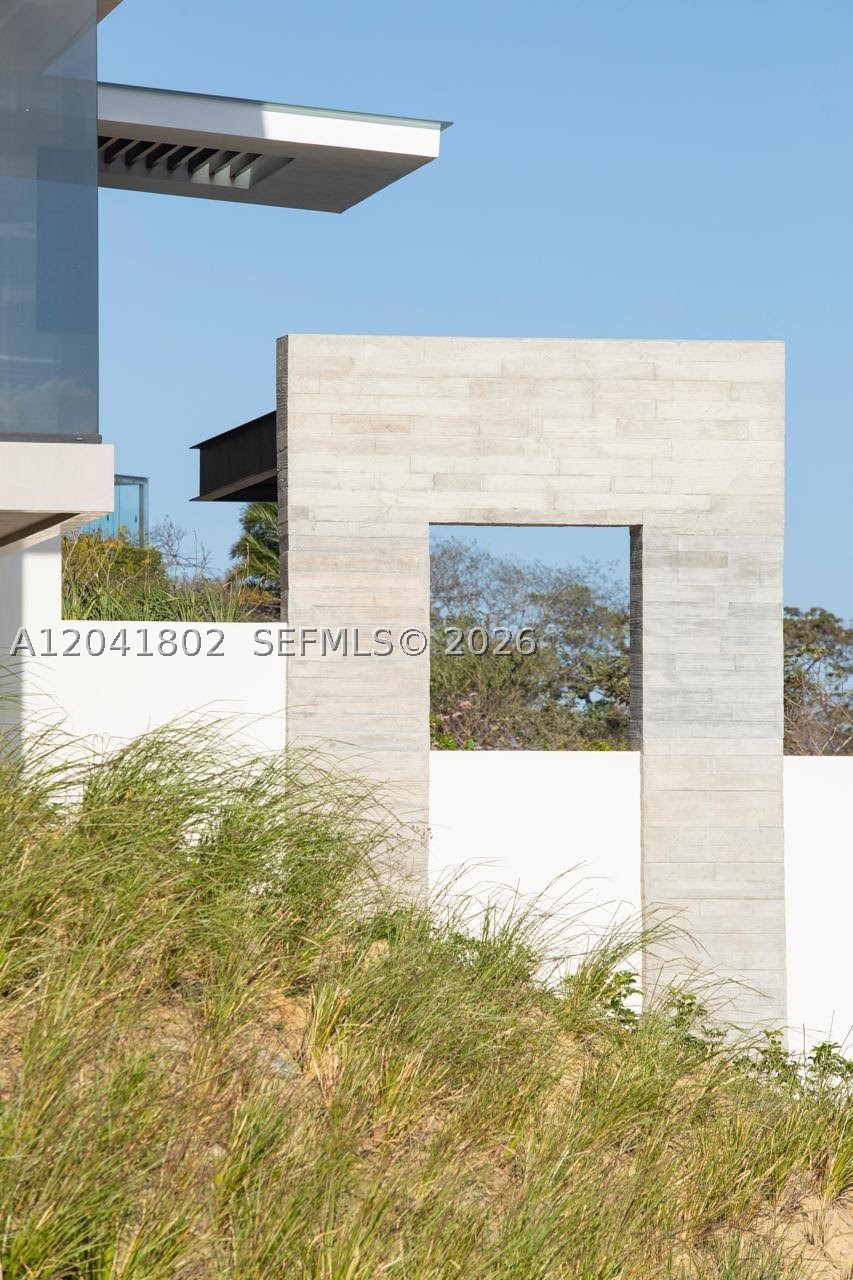 37-3 Escazu Property Photo 35